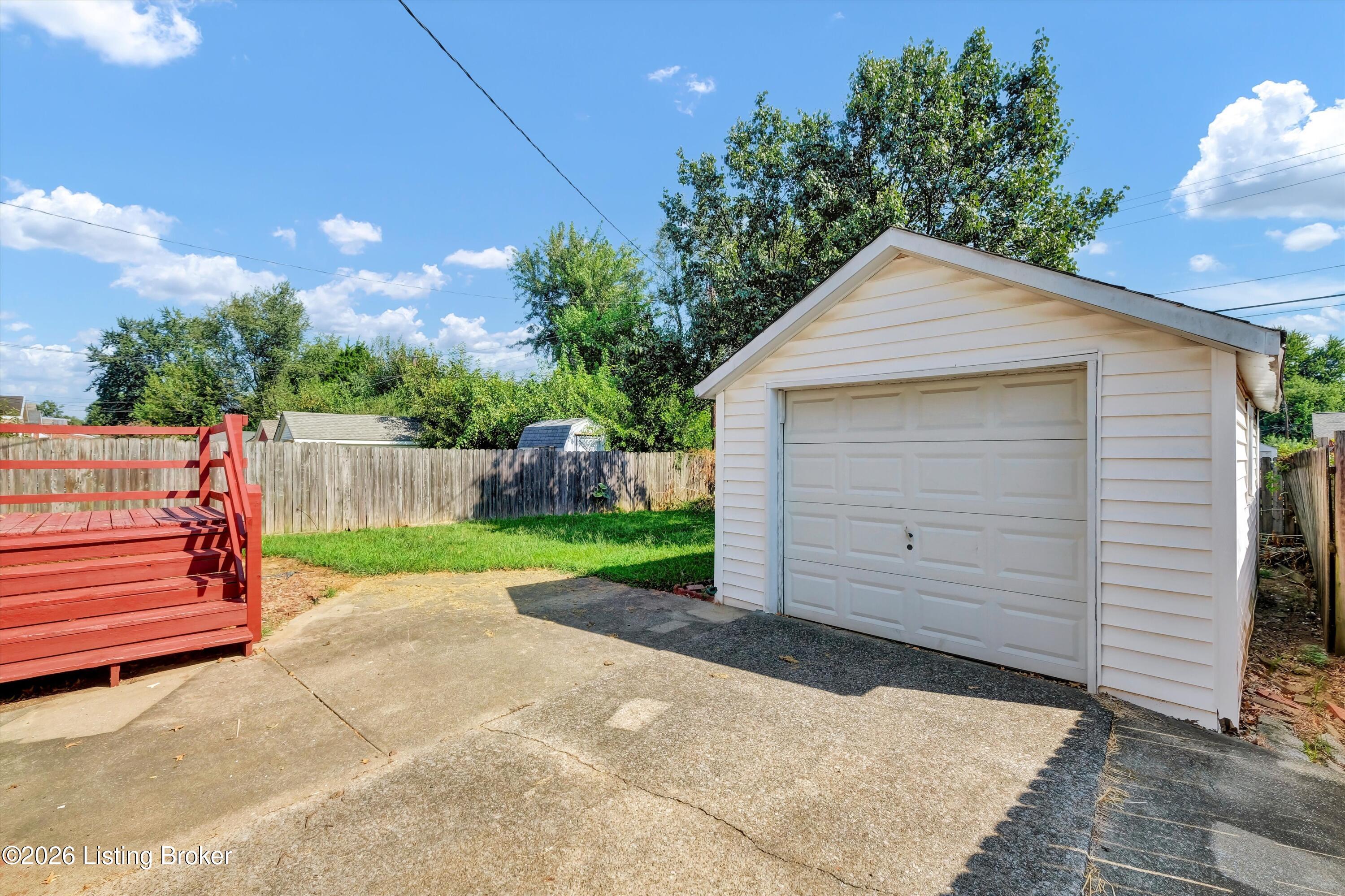1407 Central Ave Property Photo 37