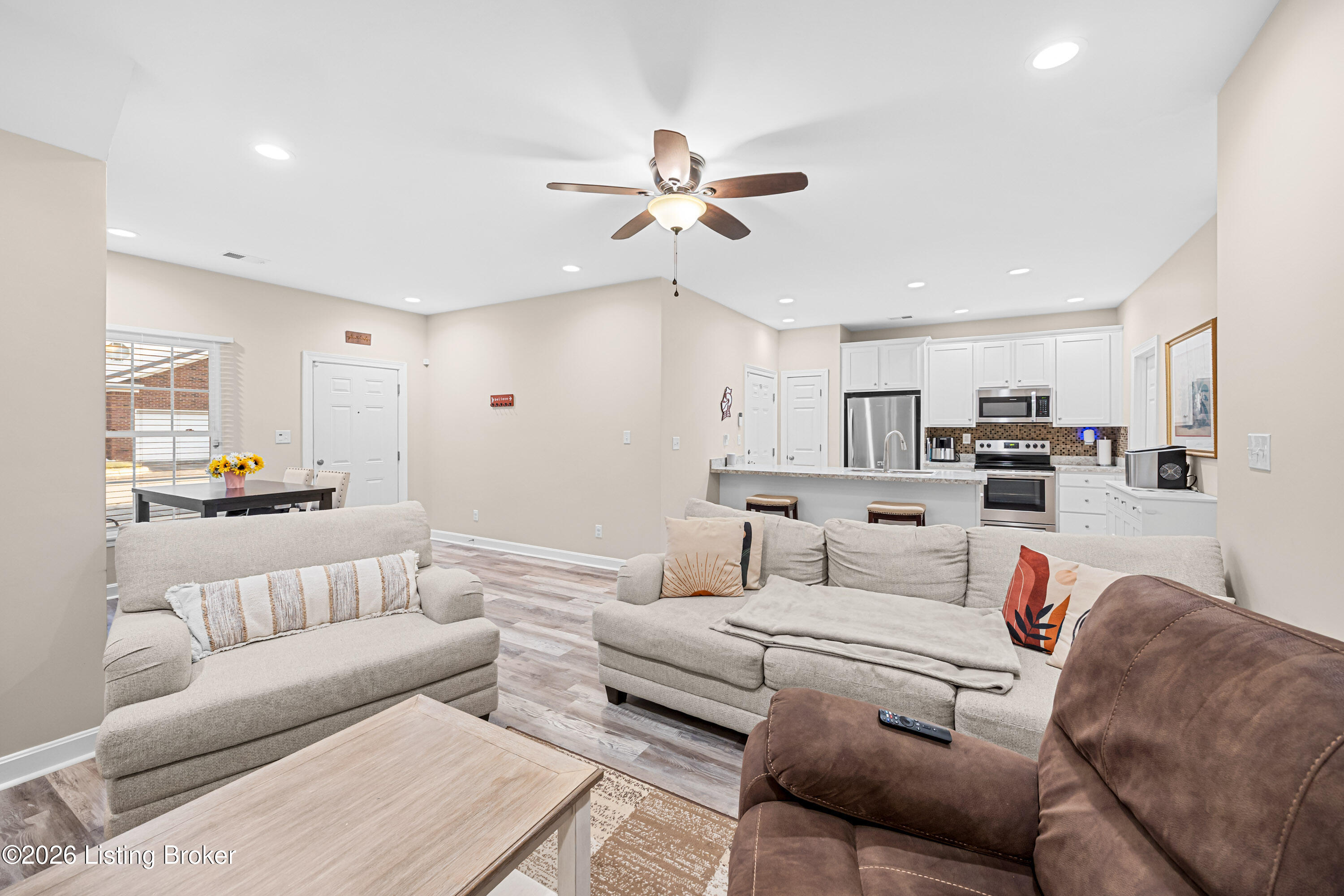 7232 Correll Pl Dr