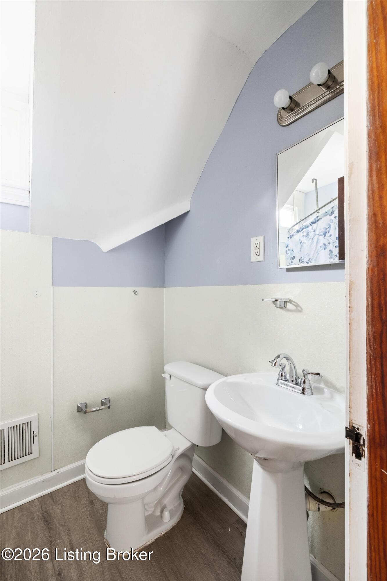 1228 Central Ave Property Photo 25
