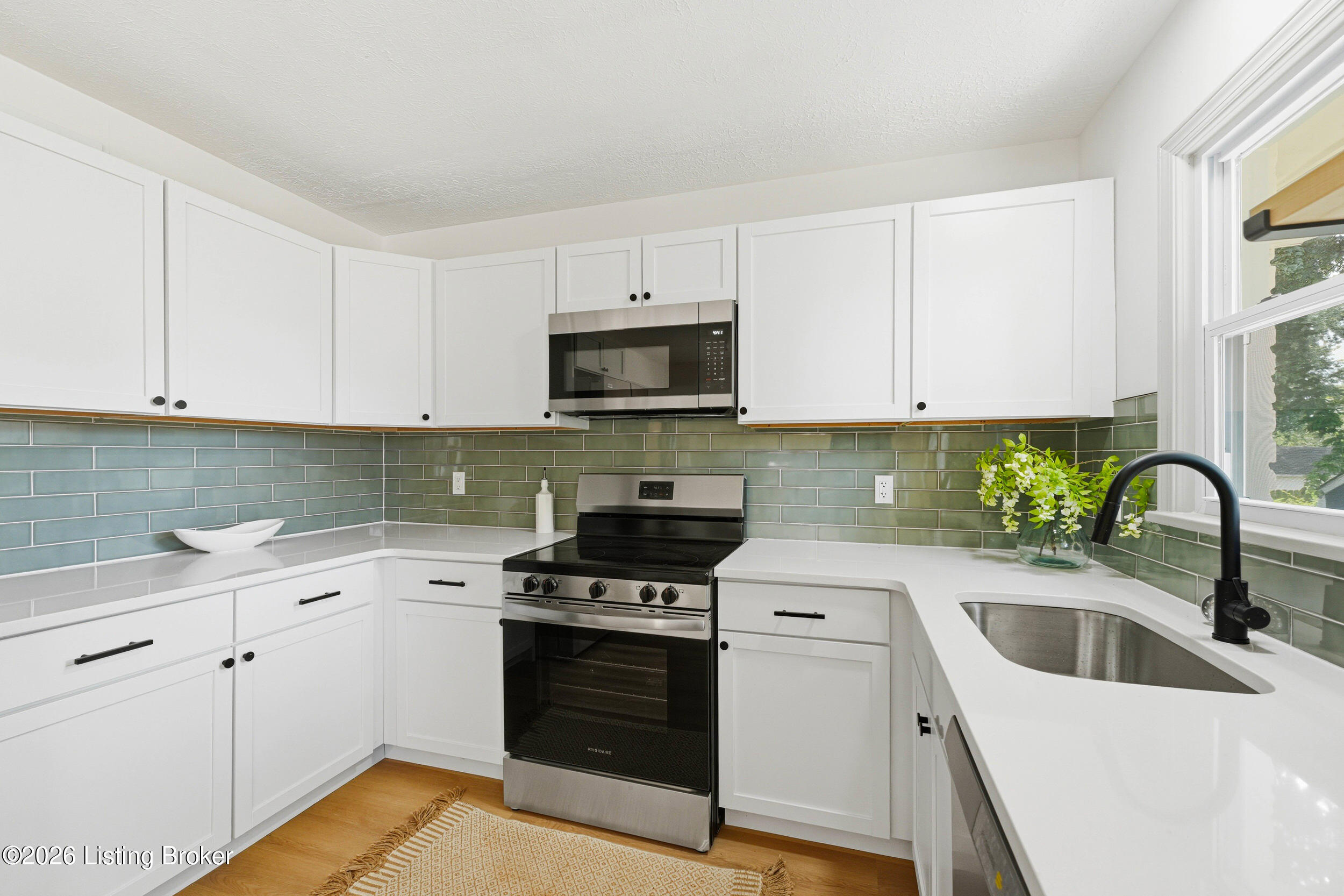 5302 Oakcreek Ln Property Photo 13