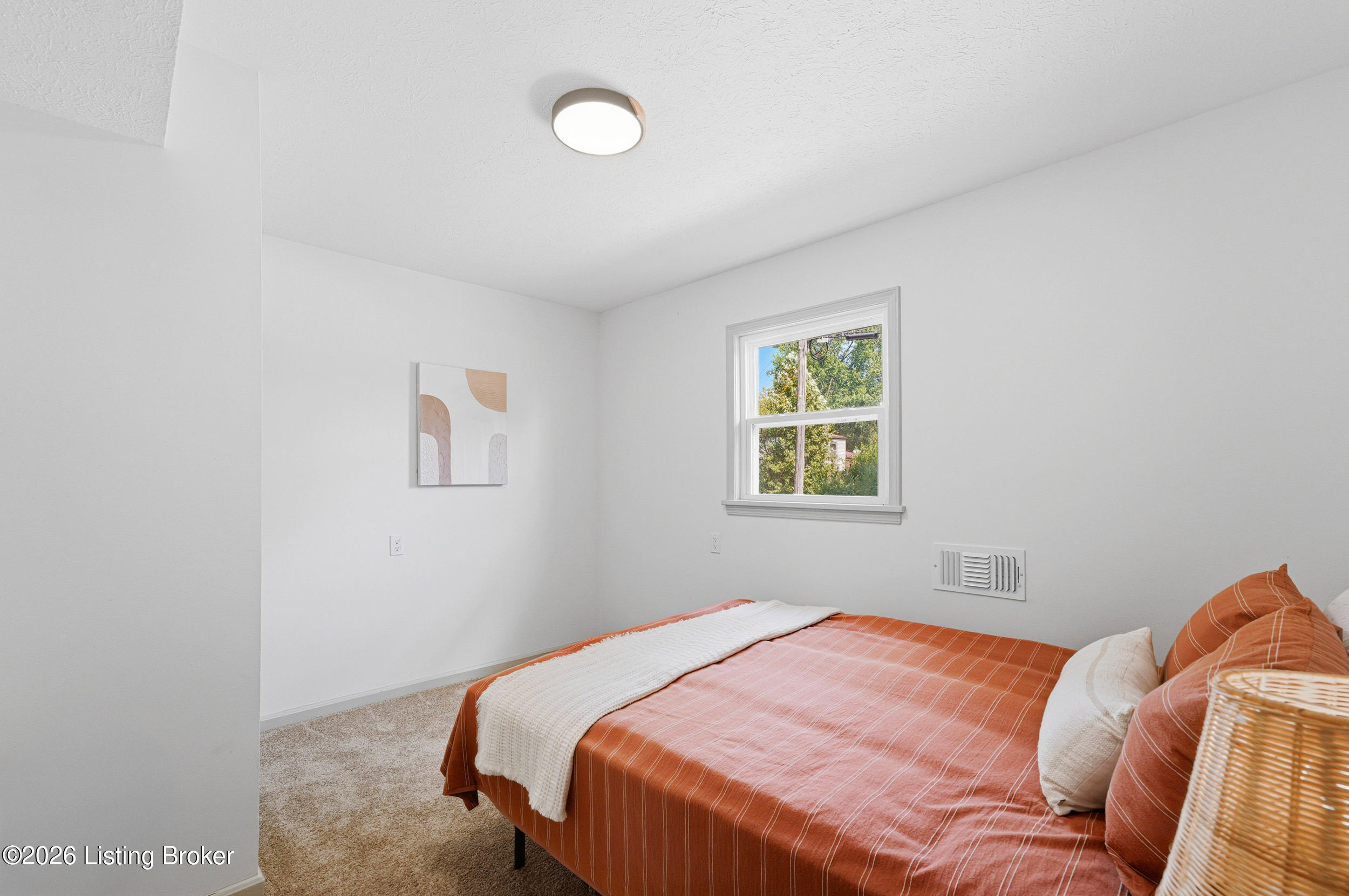 5302 Oakcreek Ln Property Photo 23
