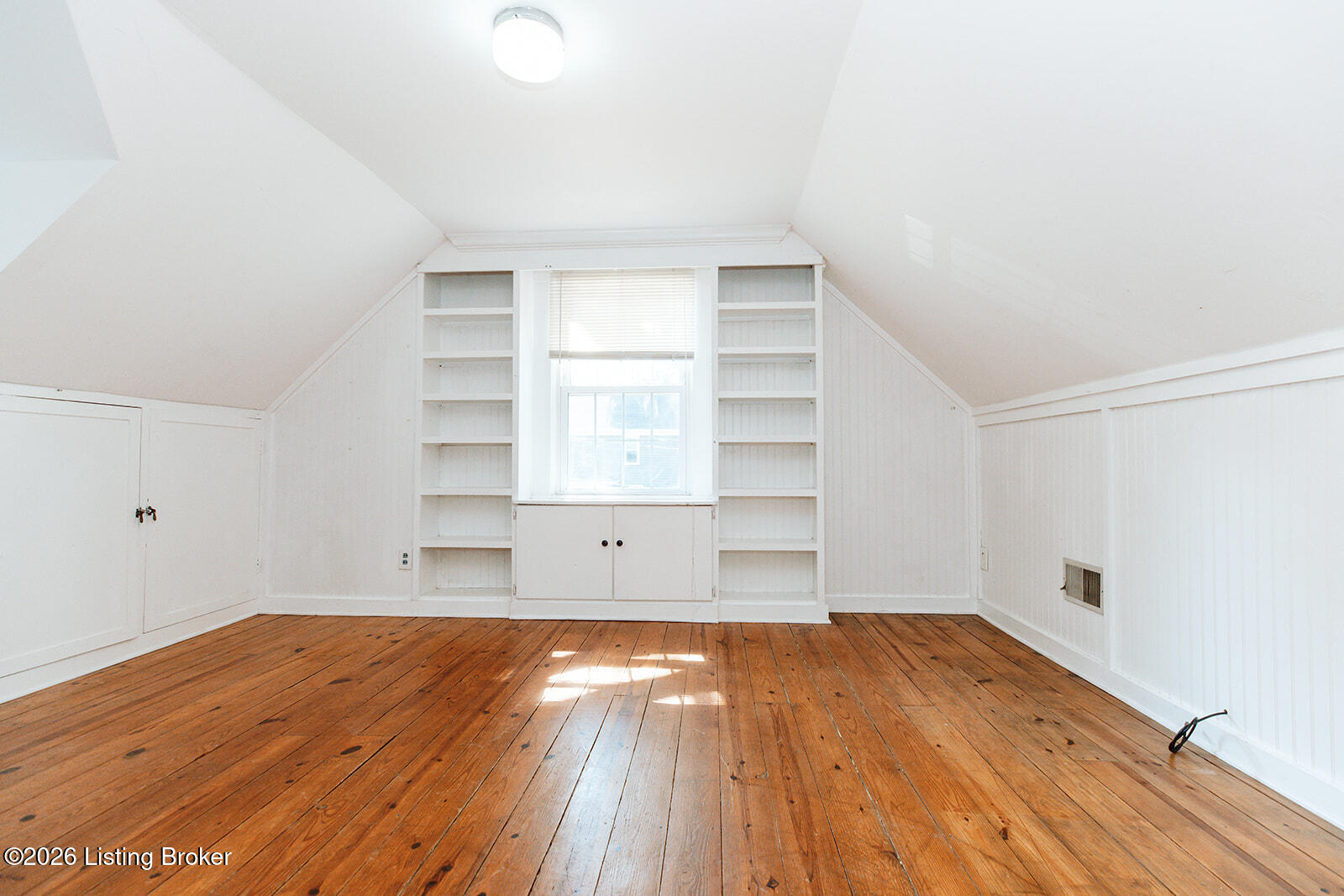 200 Fenley Ave Property Photo 25