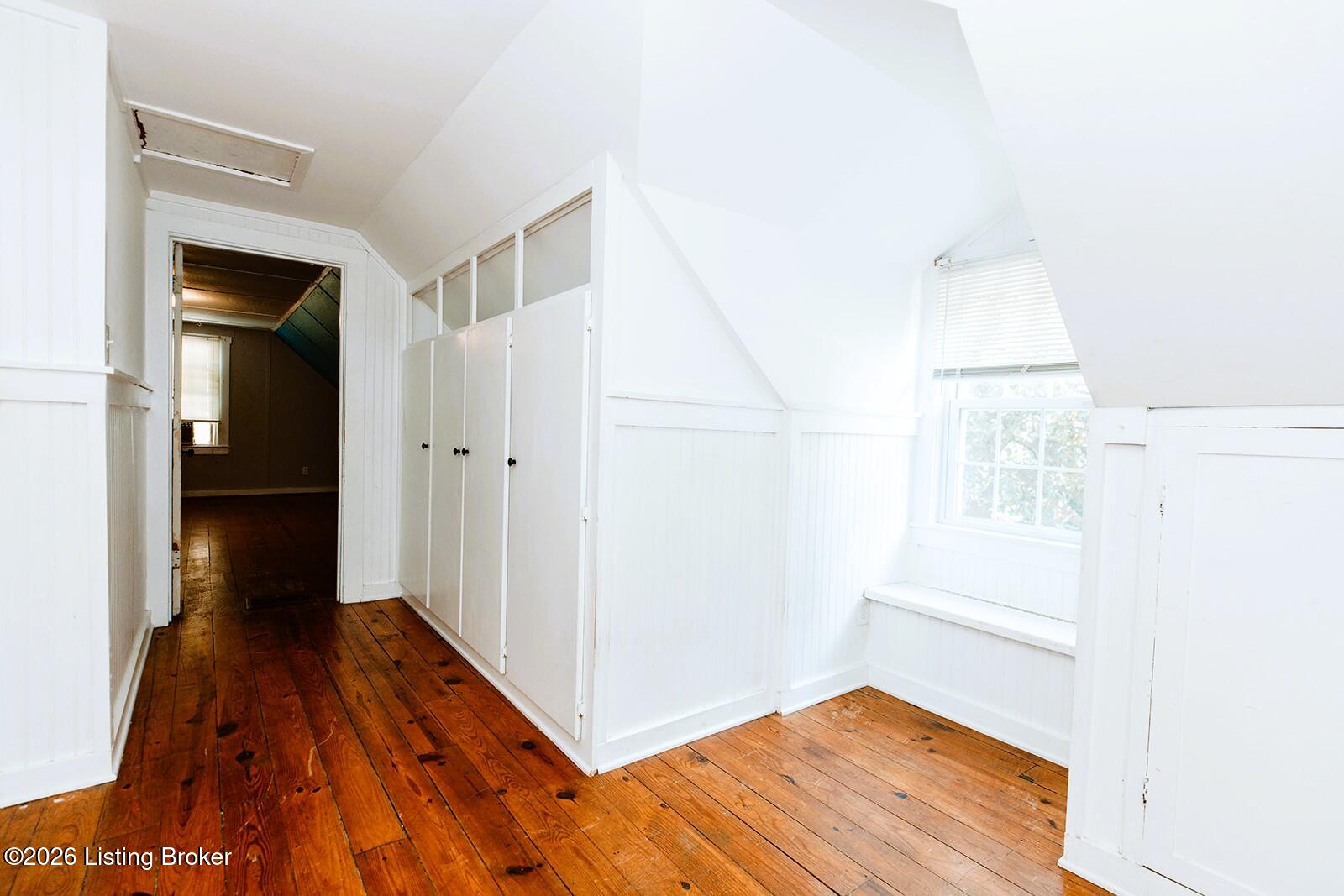200 Fenley Ave Property Photo 28
