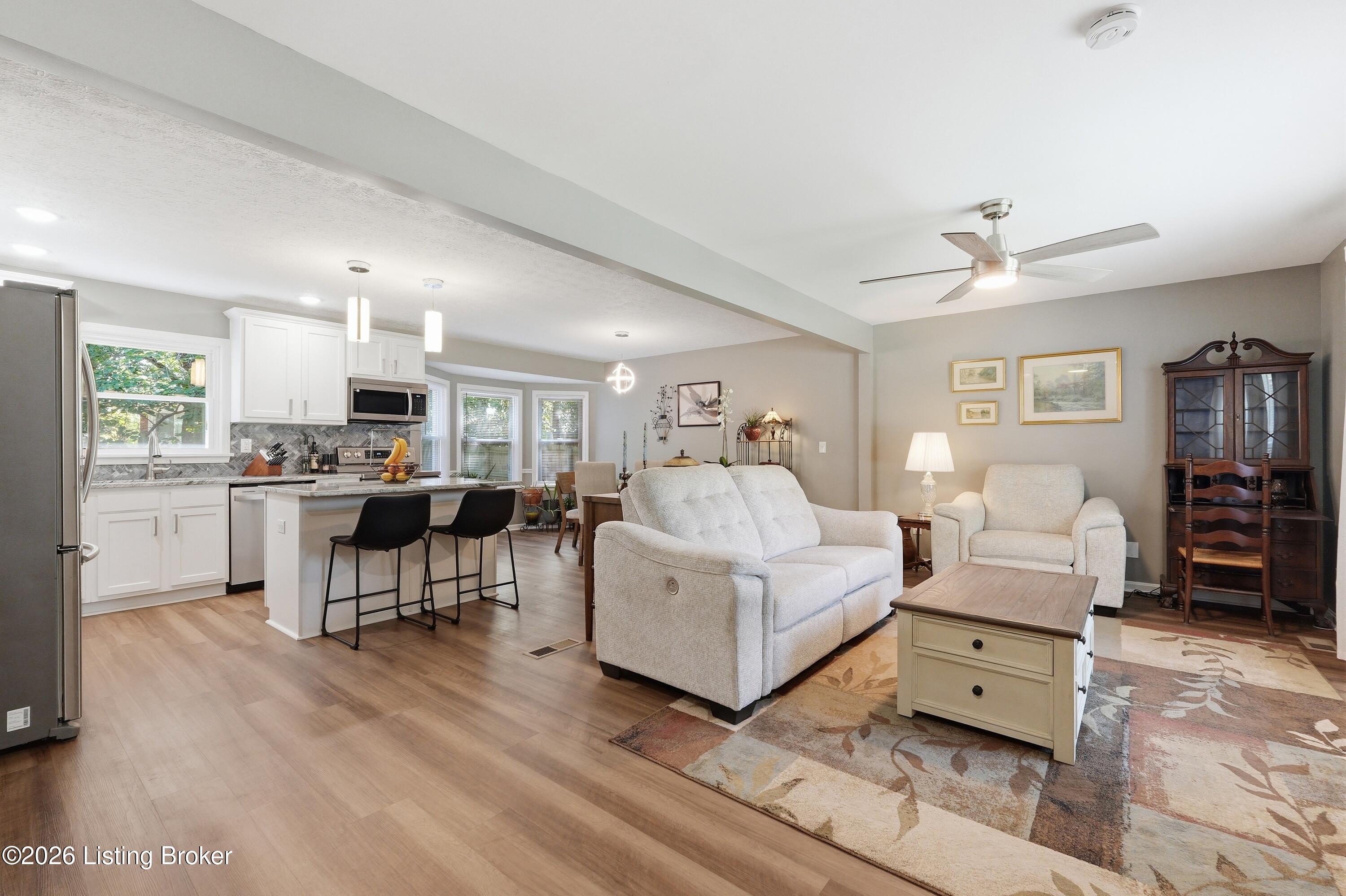 5503 Random Way Property Photo 6