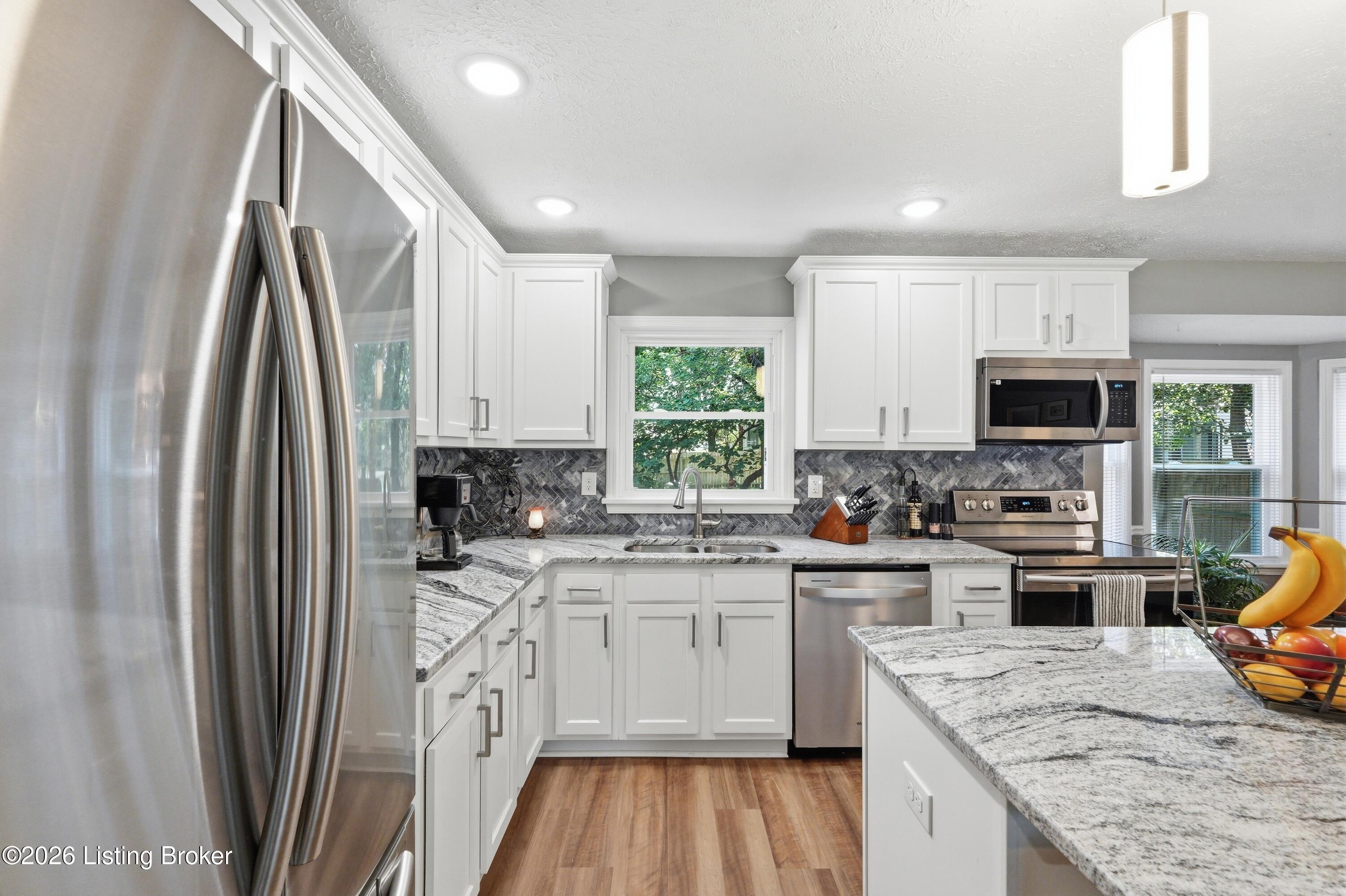 5503 Random Way Property Photo 16