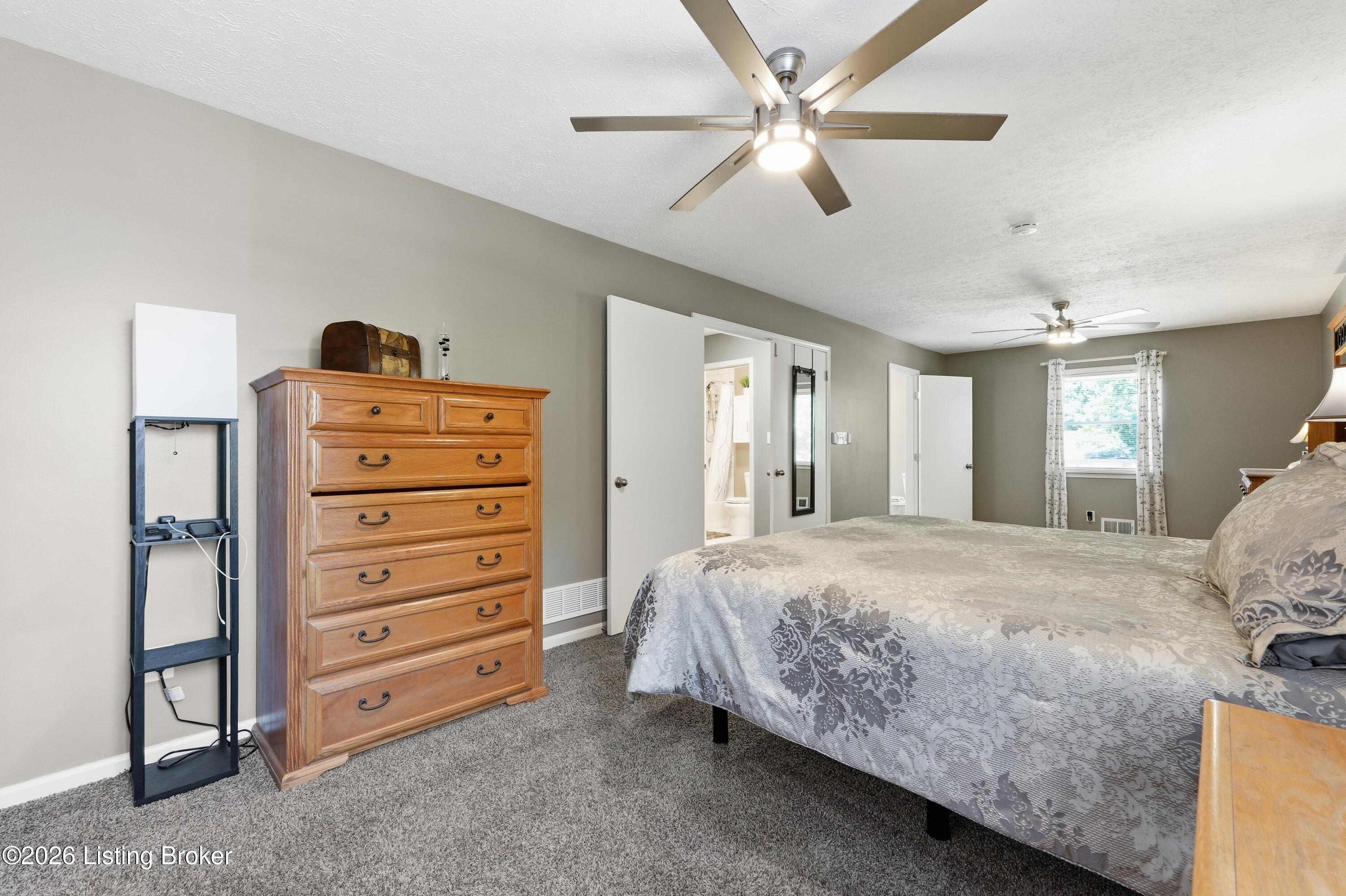 5503 Random Way Property Photo 21