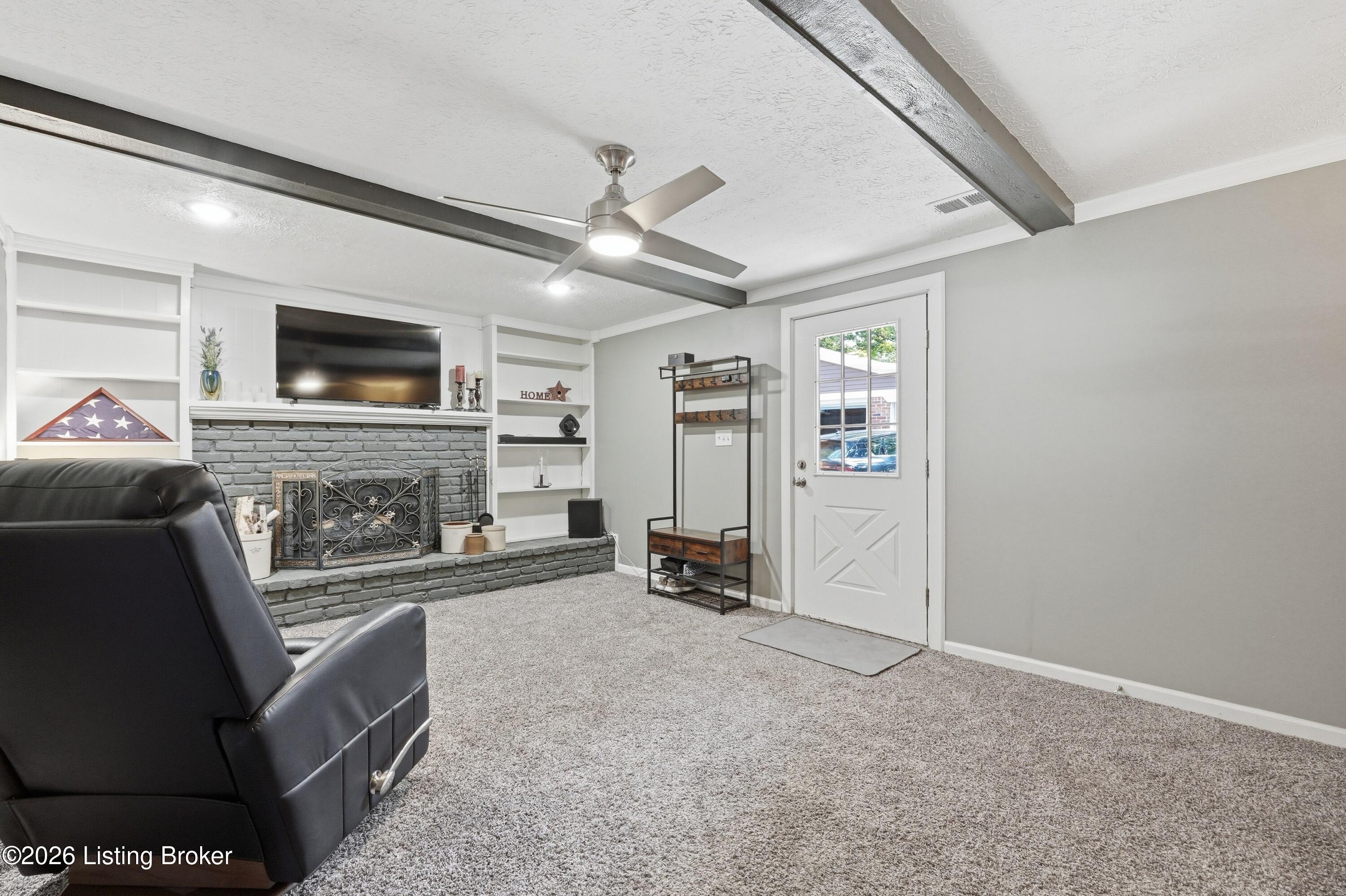 5503 Random Way Property Photo 32