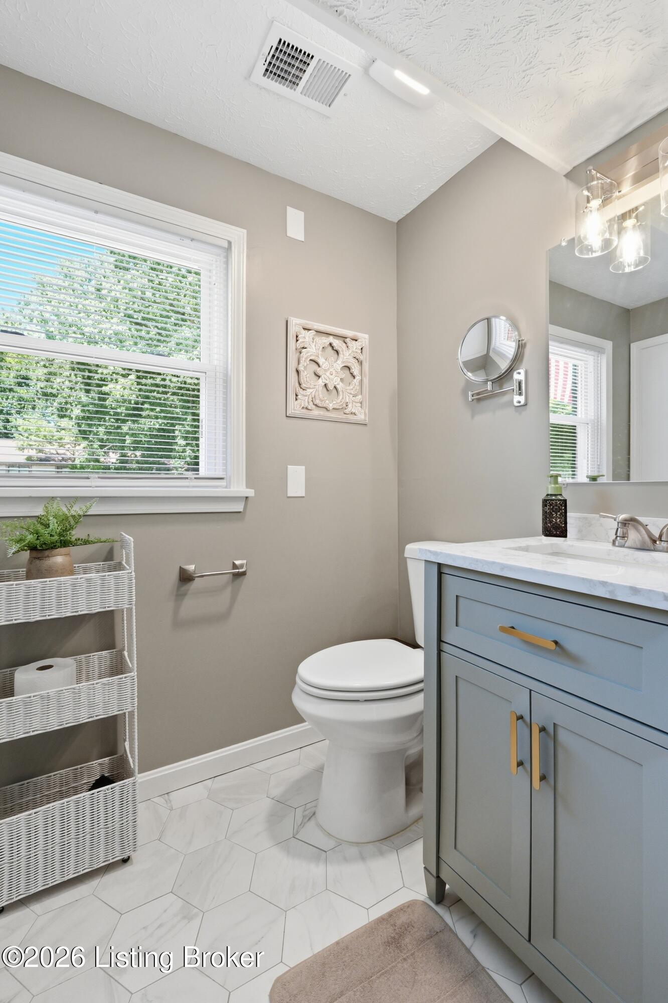 5503 Random Way Property Photo 37
