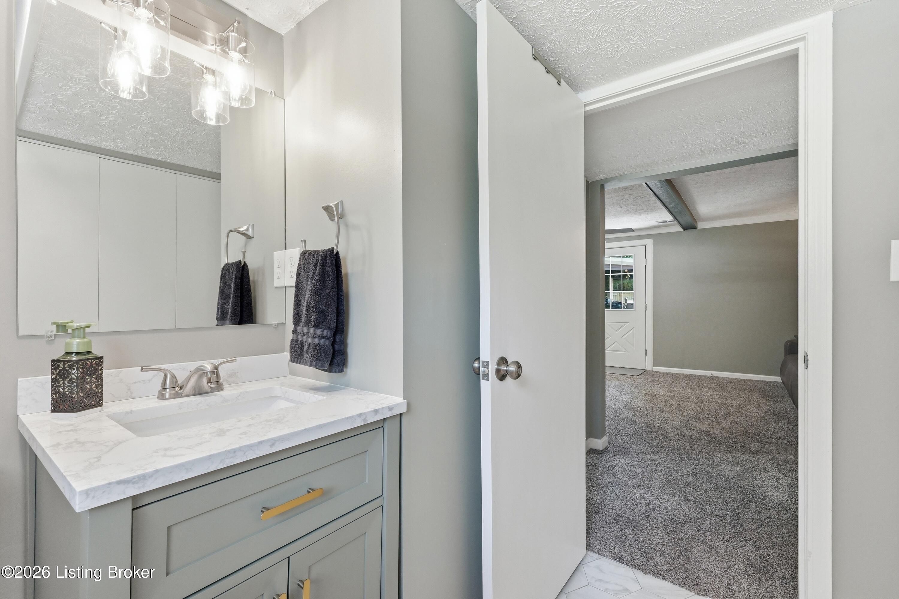 5503 Random Way Property Photo 38