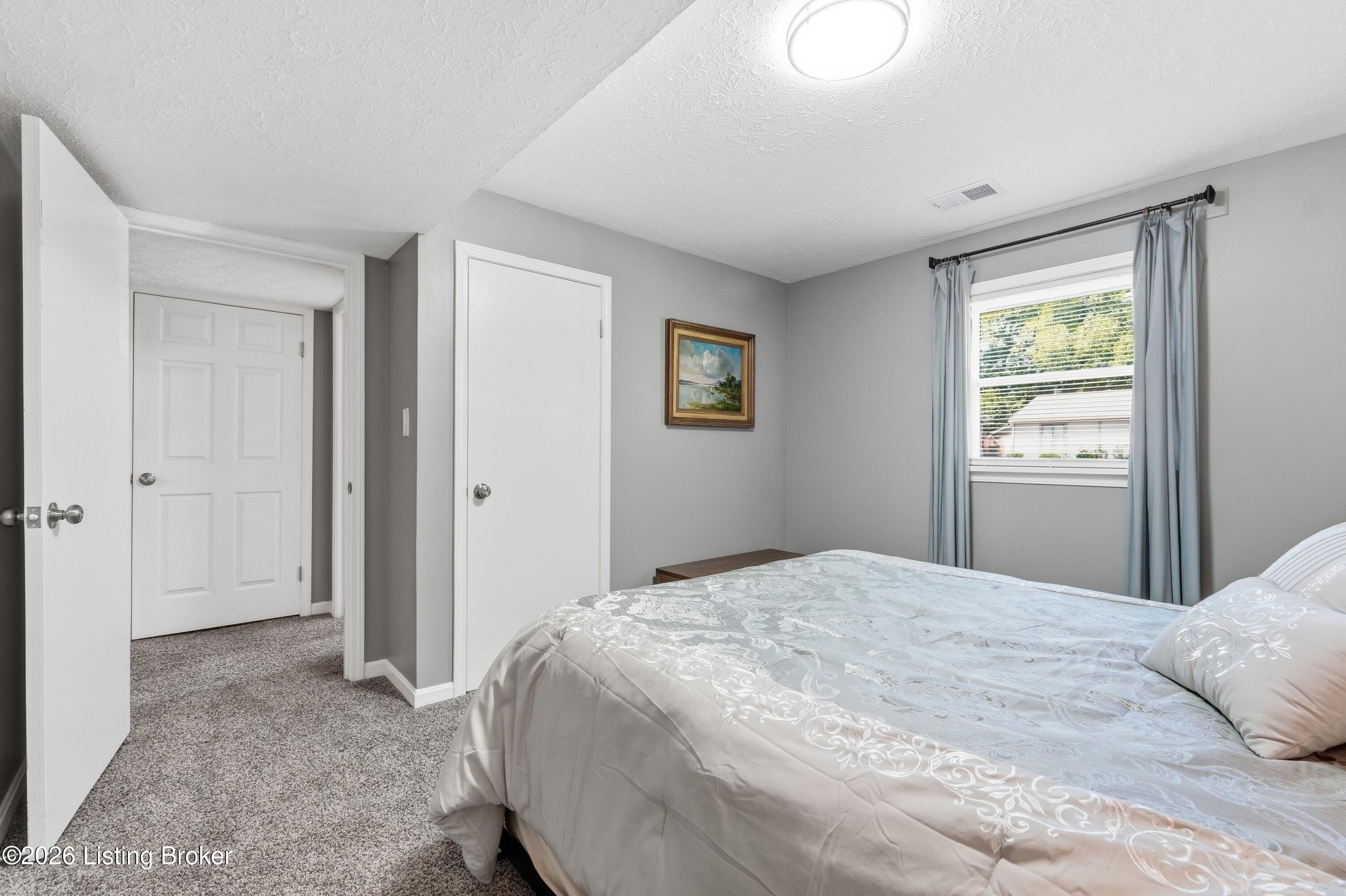 5503 Random Way Property Photo 40