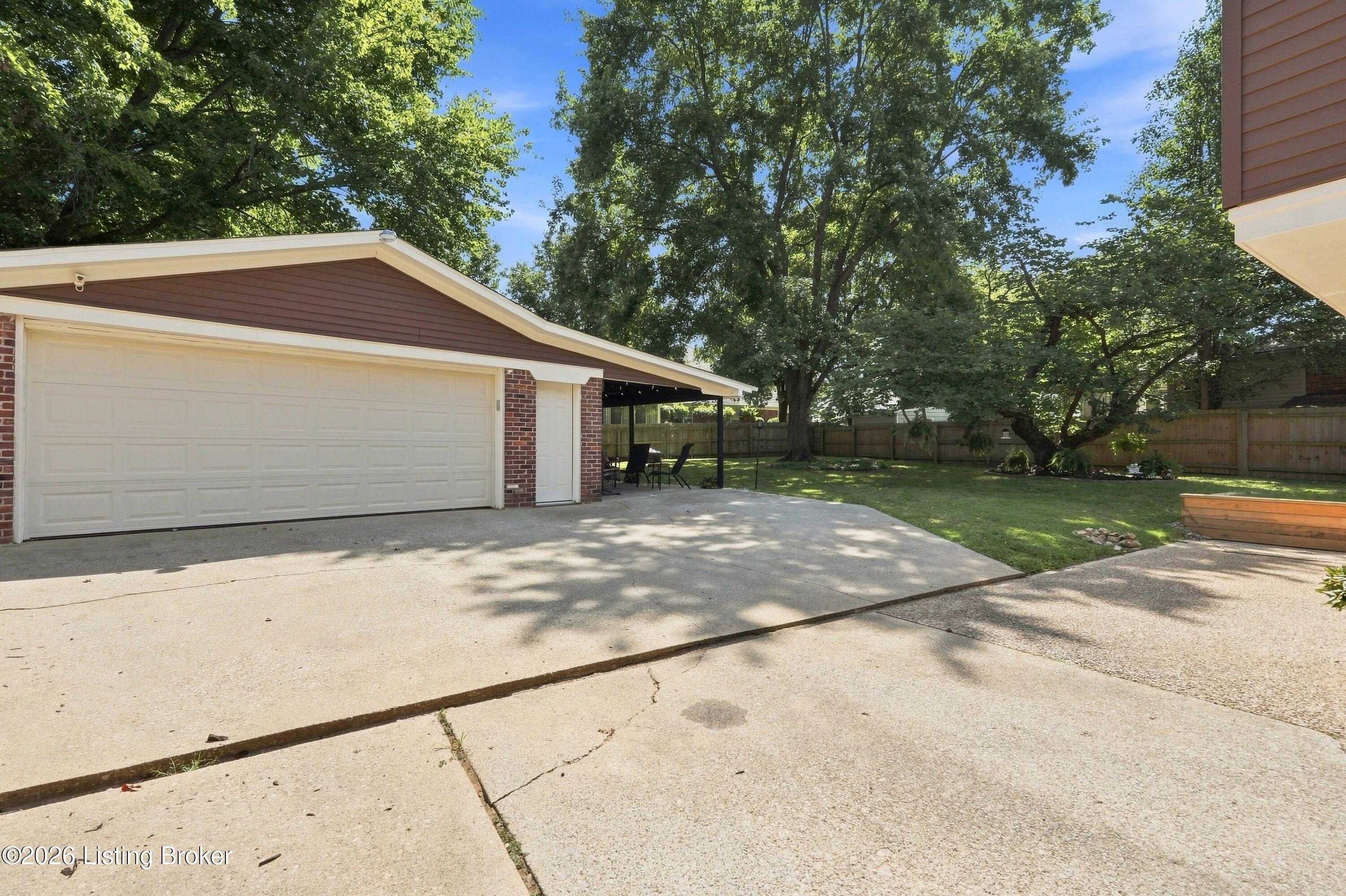 5503 Random Way Property Photo 44