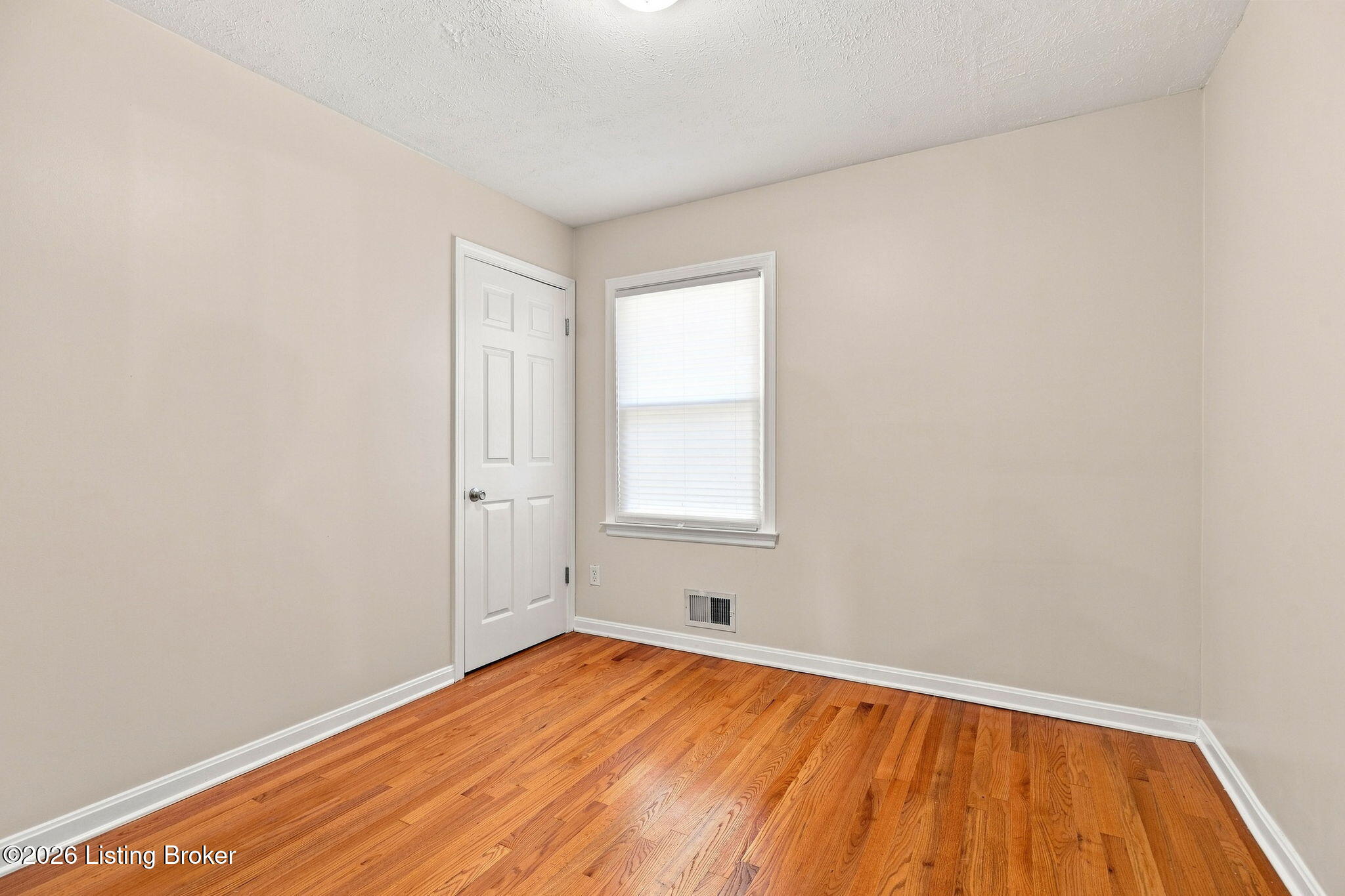 7904 Greenway Dr Property Photo 16