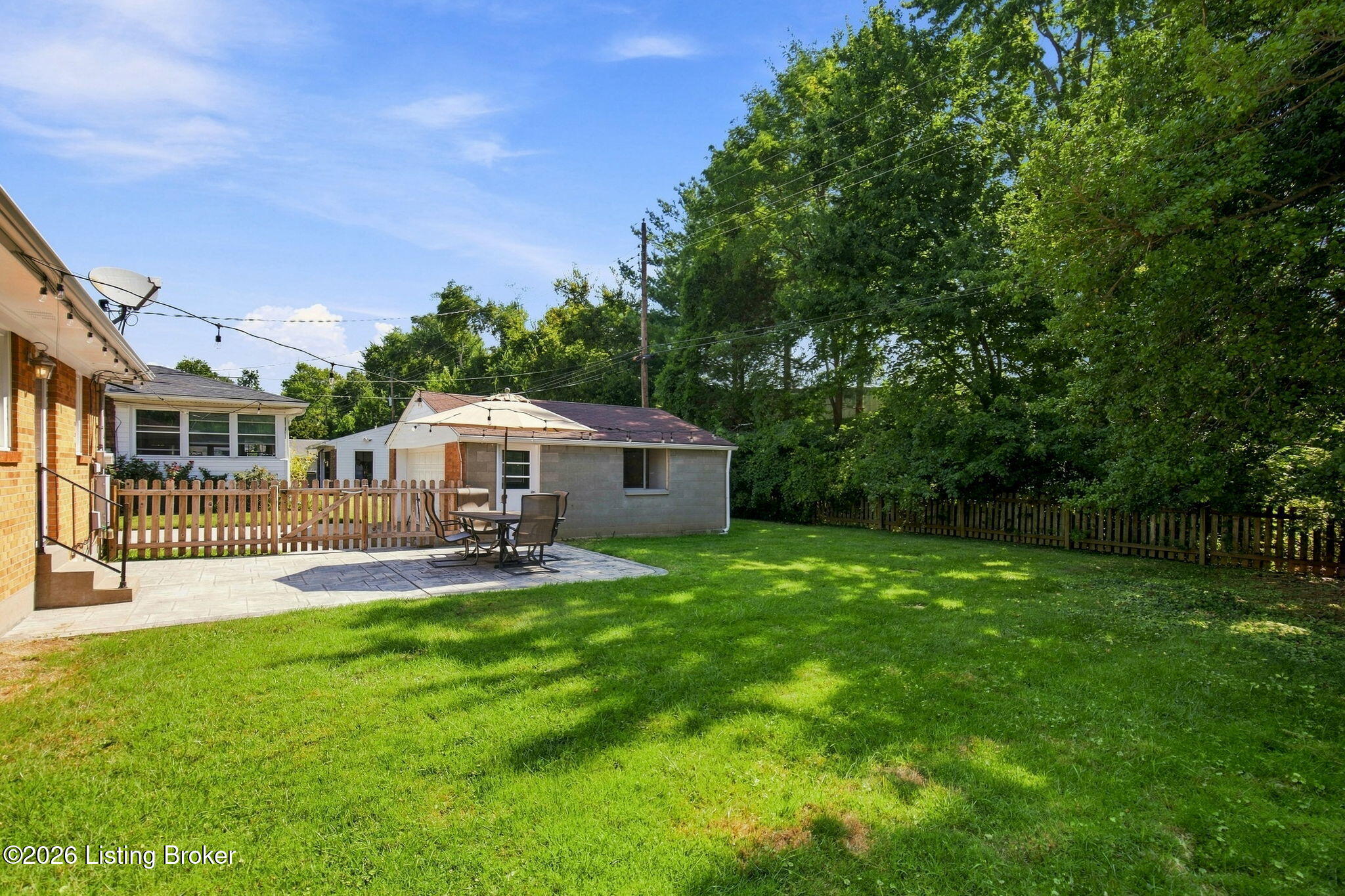 7904 Greenway Dr Property Photo 41