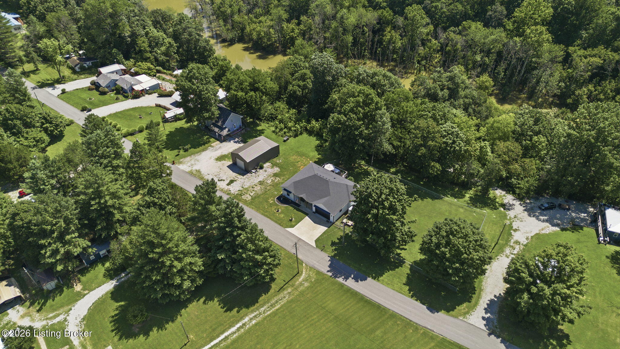 3013 Centerview Rough River Ln Property Photo 44