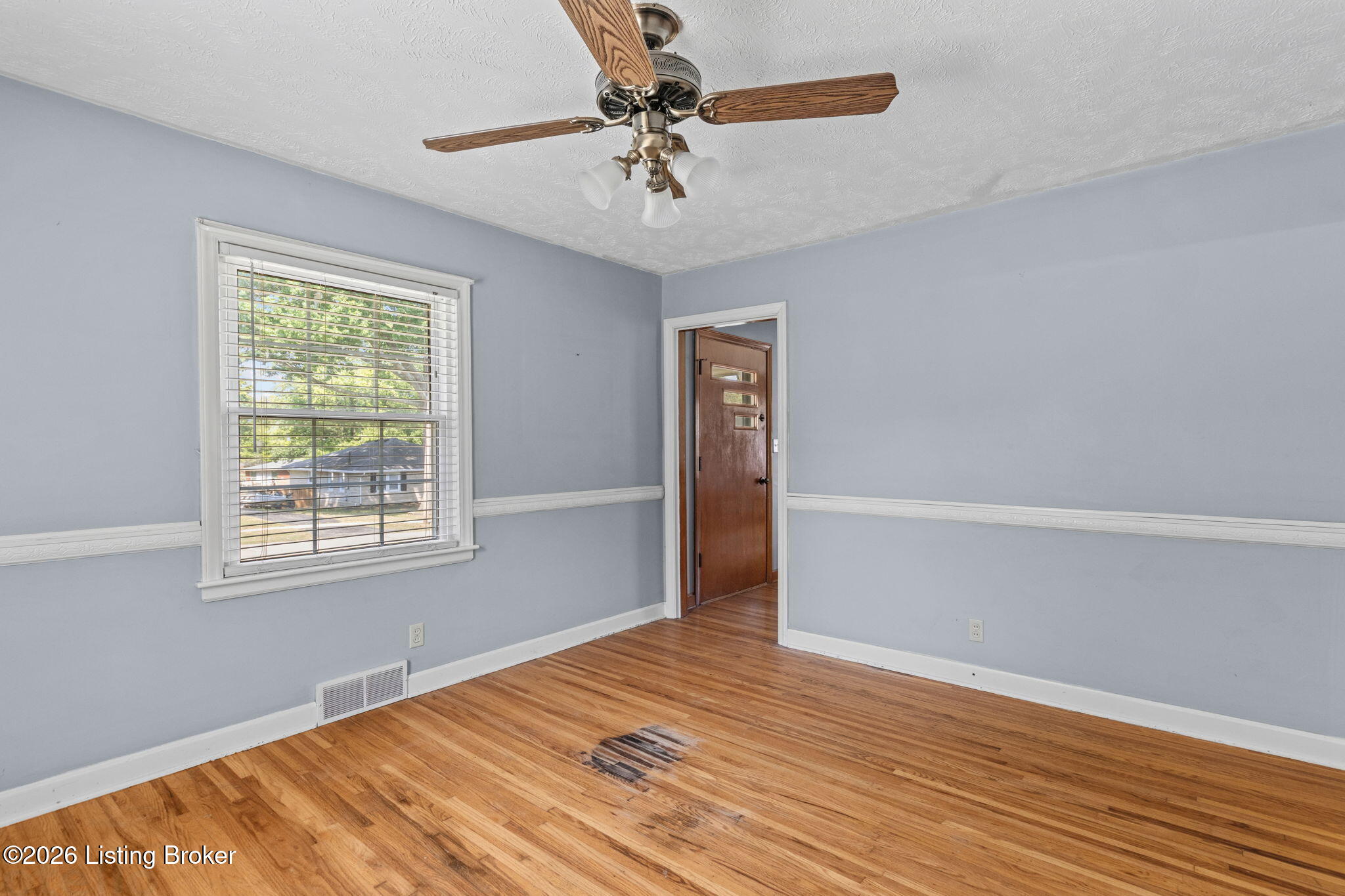 1582 Raydale Dr Property Photo 14