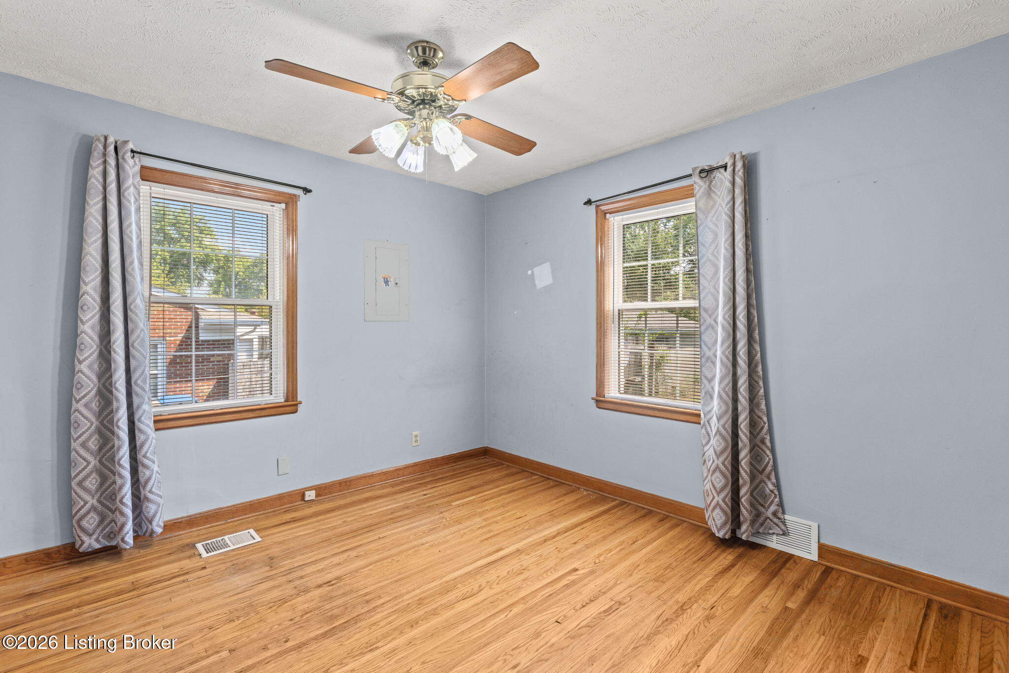 1582 Raydale Dr Property Photo 19