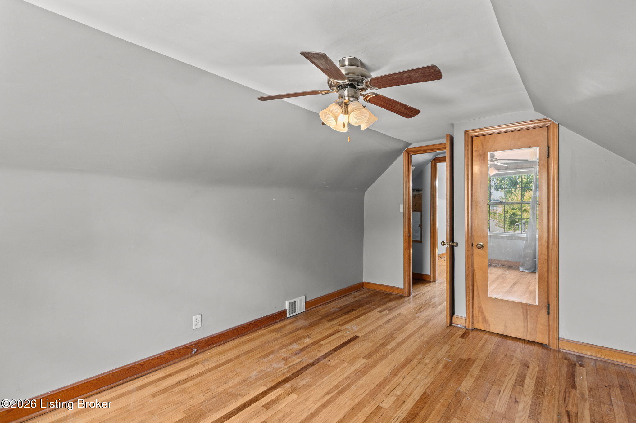 1582 Raydale Dr Property Photo 36