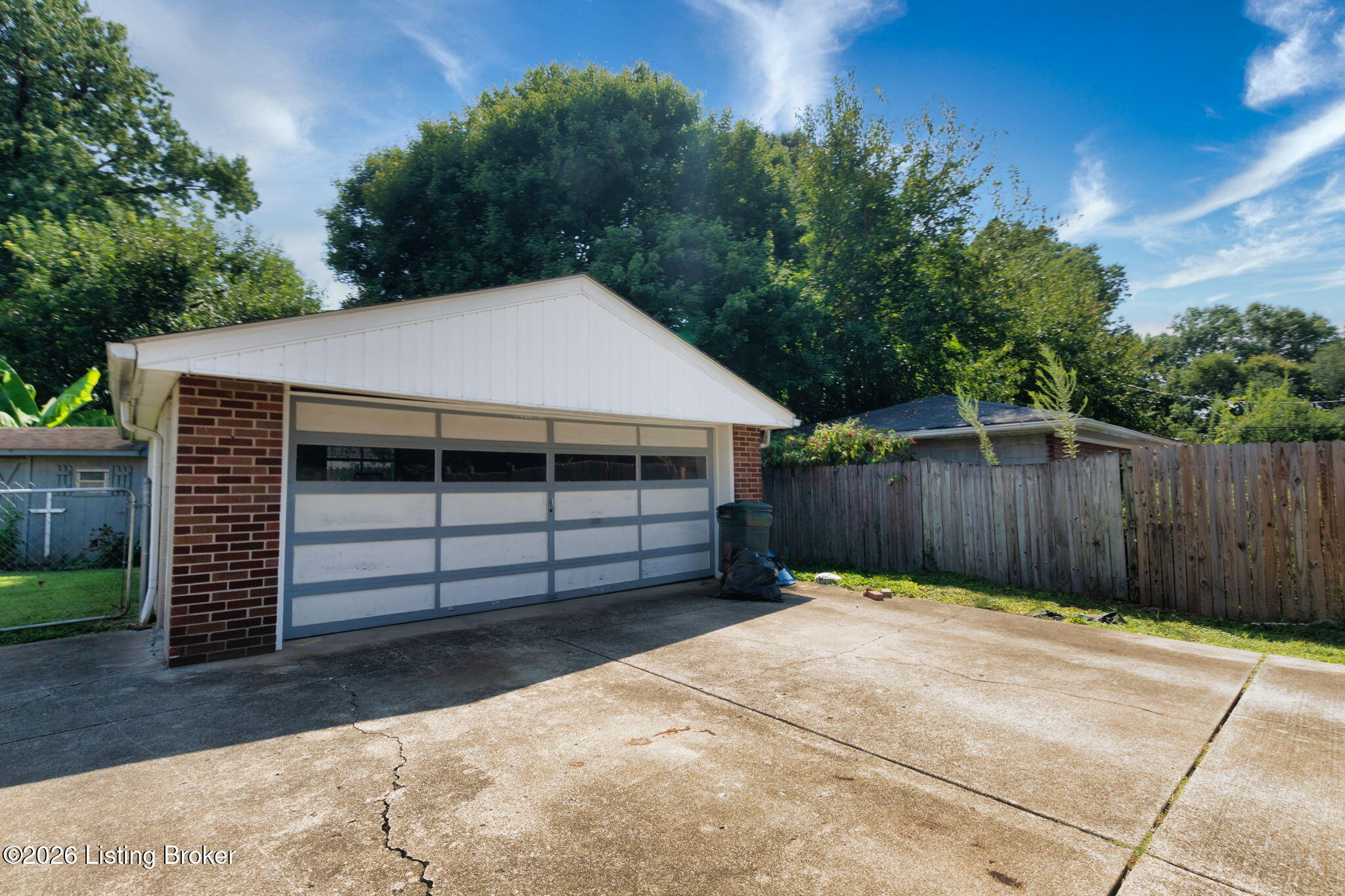 1582 Raydale Dr Property Photo 46