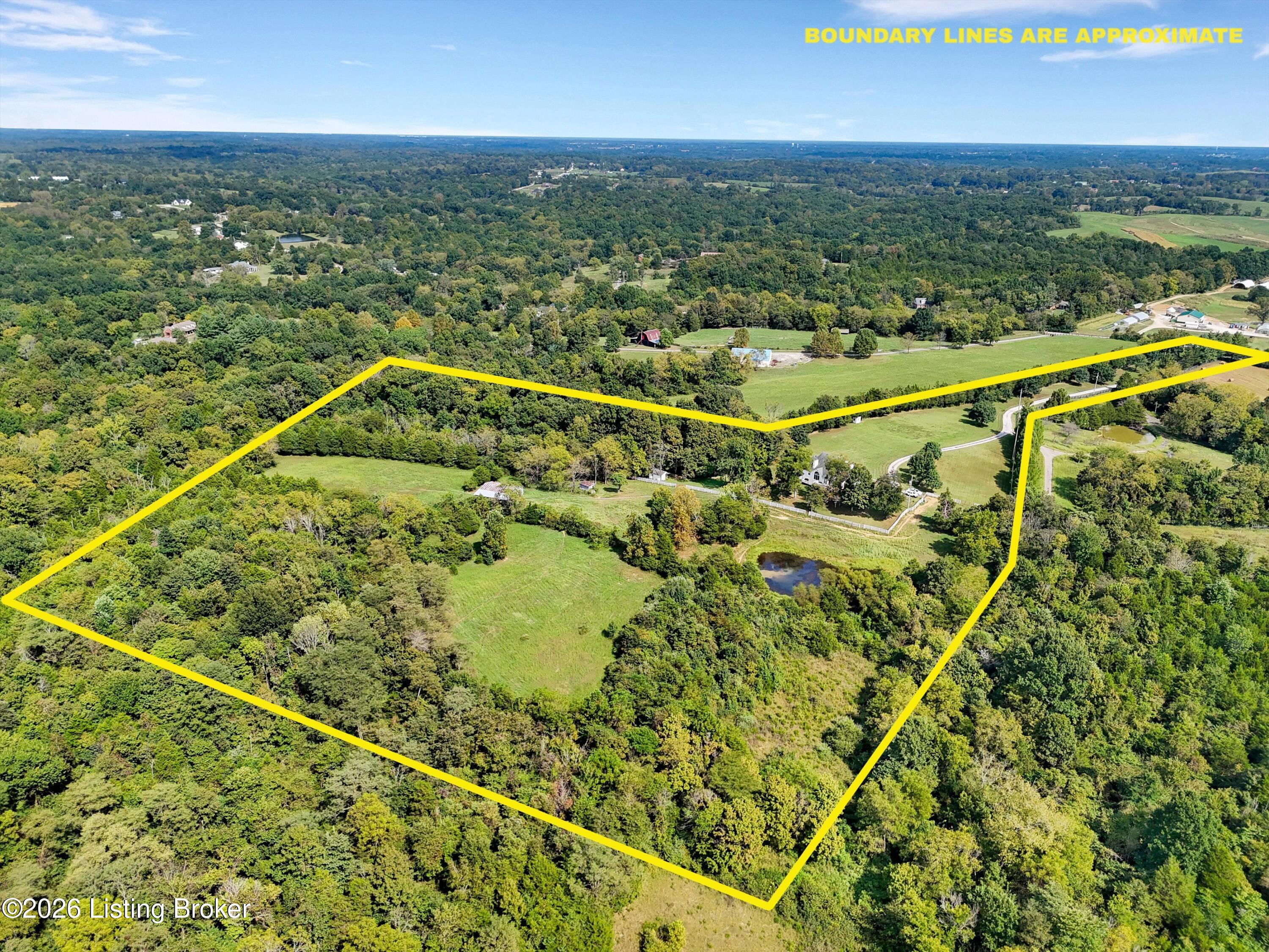 9550 Routt Rd Property Photo 16