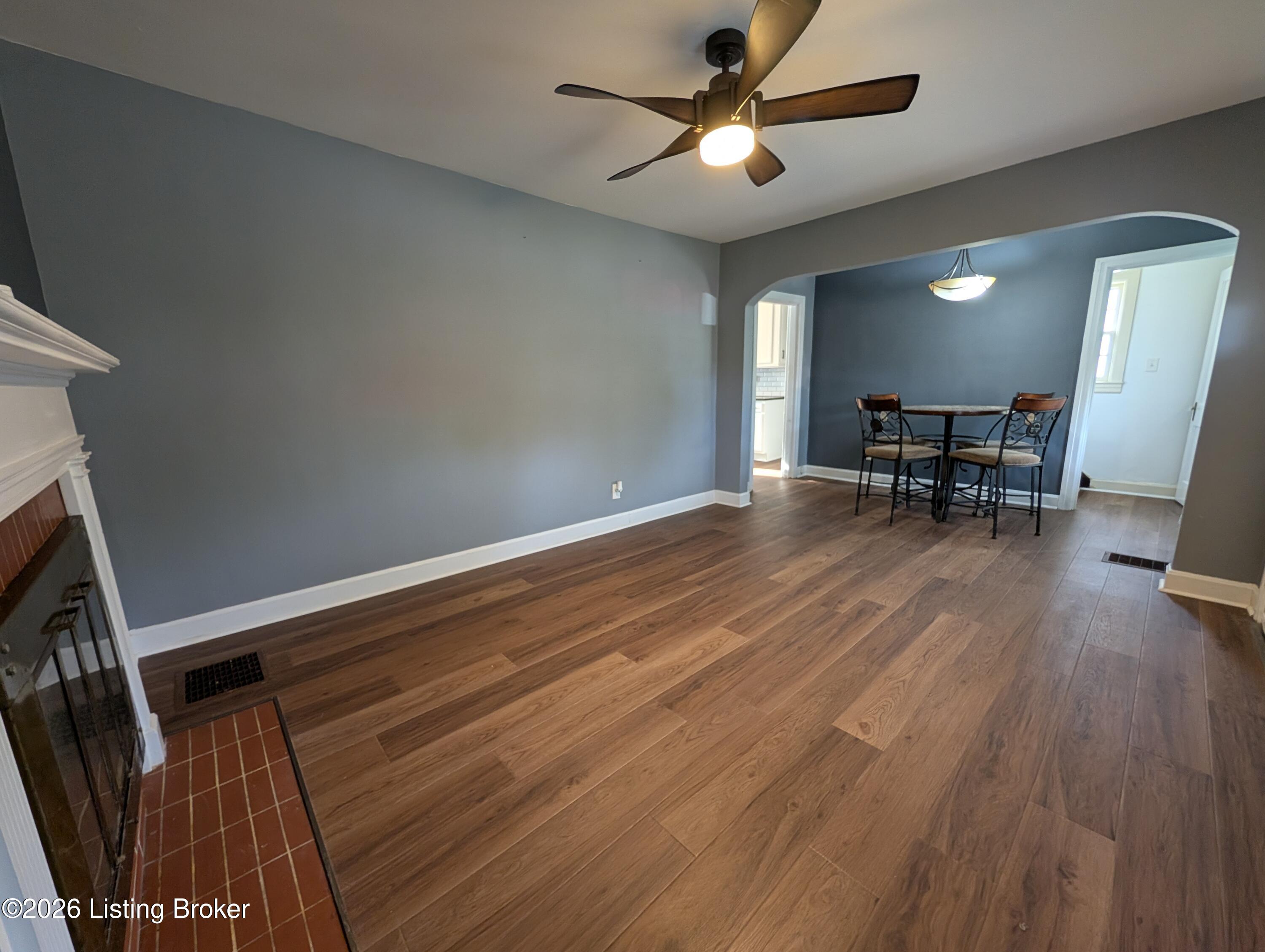 5010 Laughlin Ave Property Photo 6