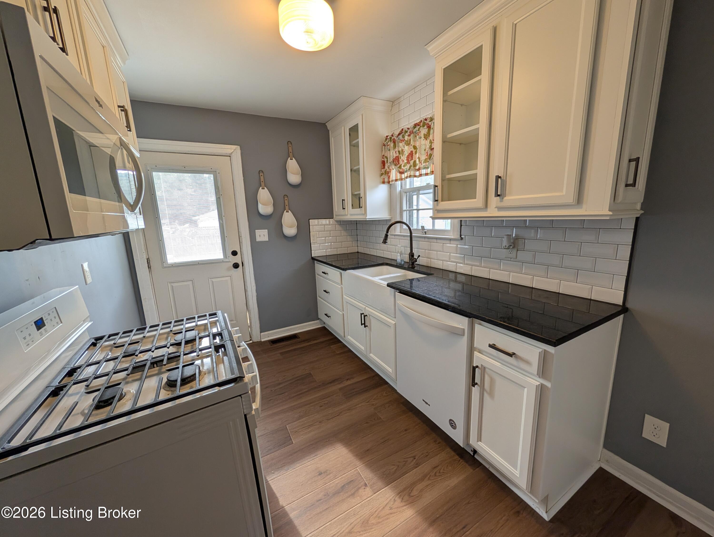 5010 Laughlin Ave Property Photo 10