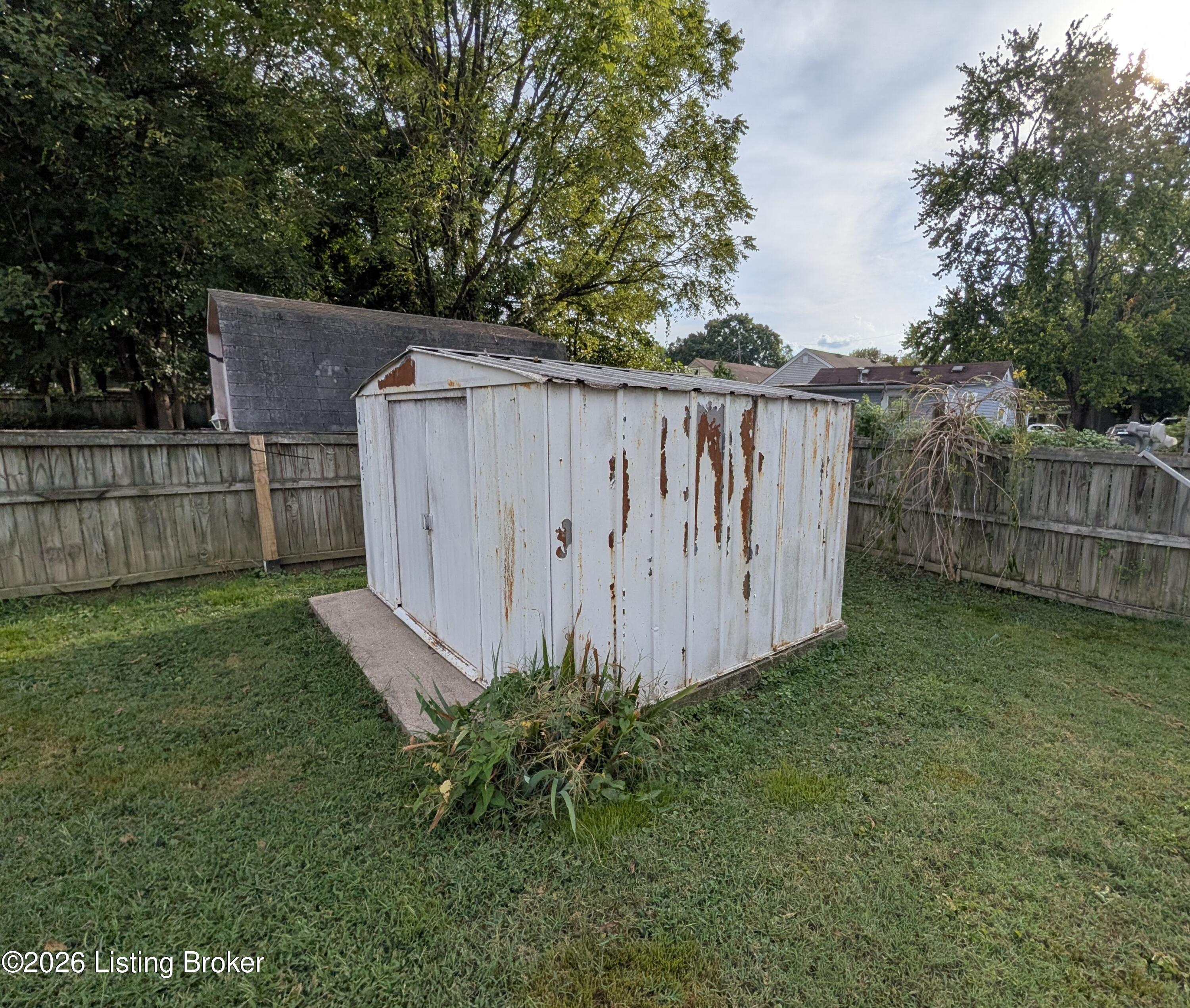 5010 Laughlin Ave Property Photo 29