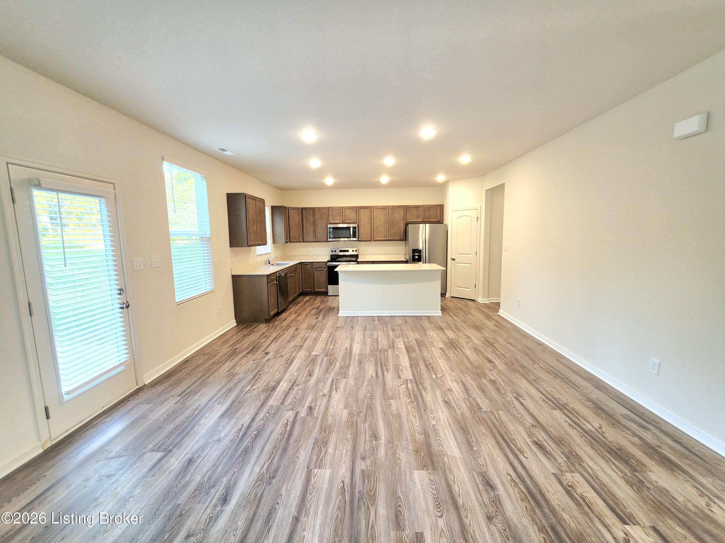4609 Golden Eagle Dr Property Photo 8