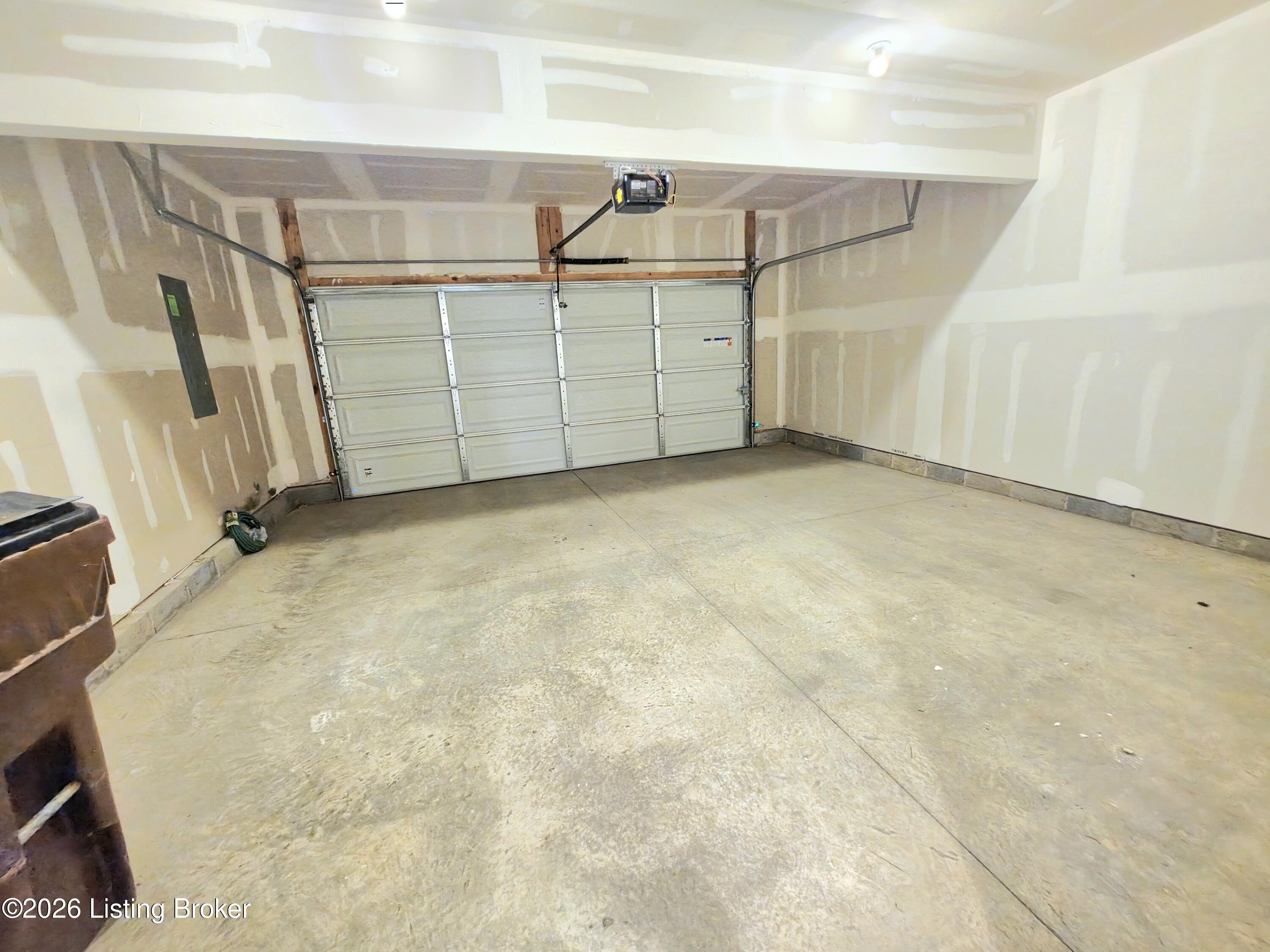 4609 Golden Eagle Dr Property Photo 32