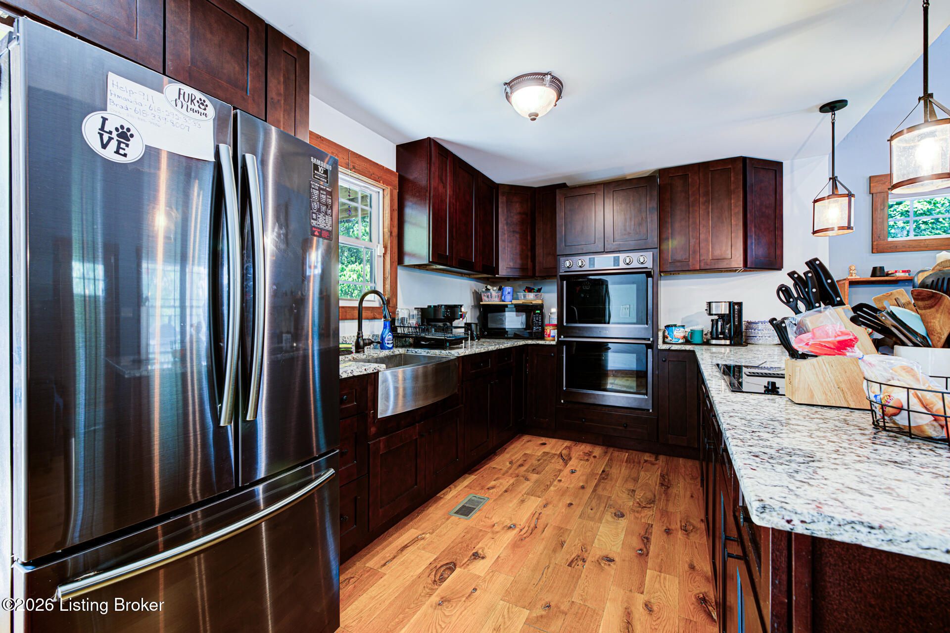 375 Smith Ln Property Photo 5