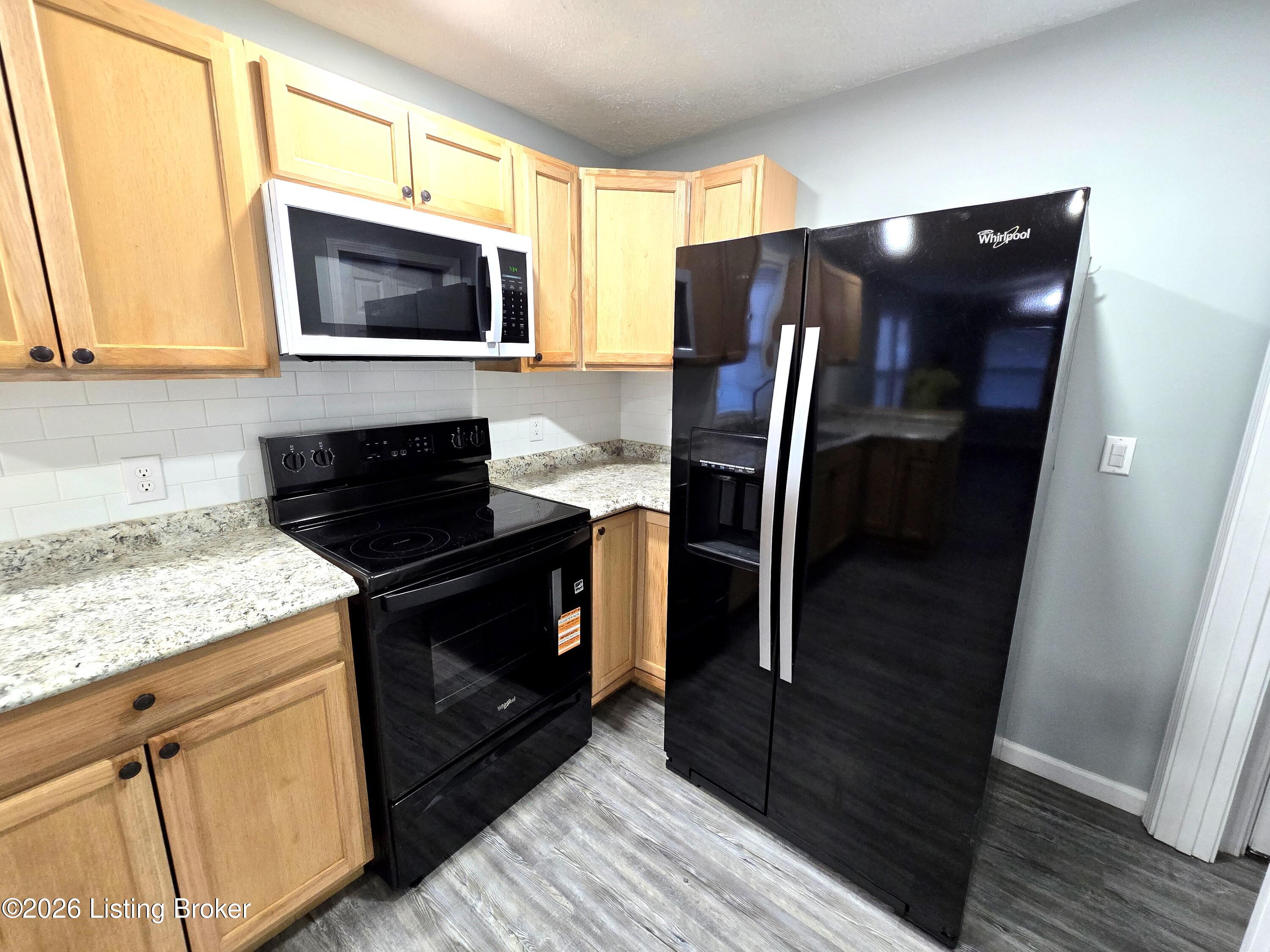 1209 Bicknell Ave Property Photo 29