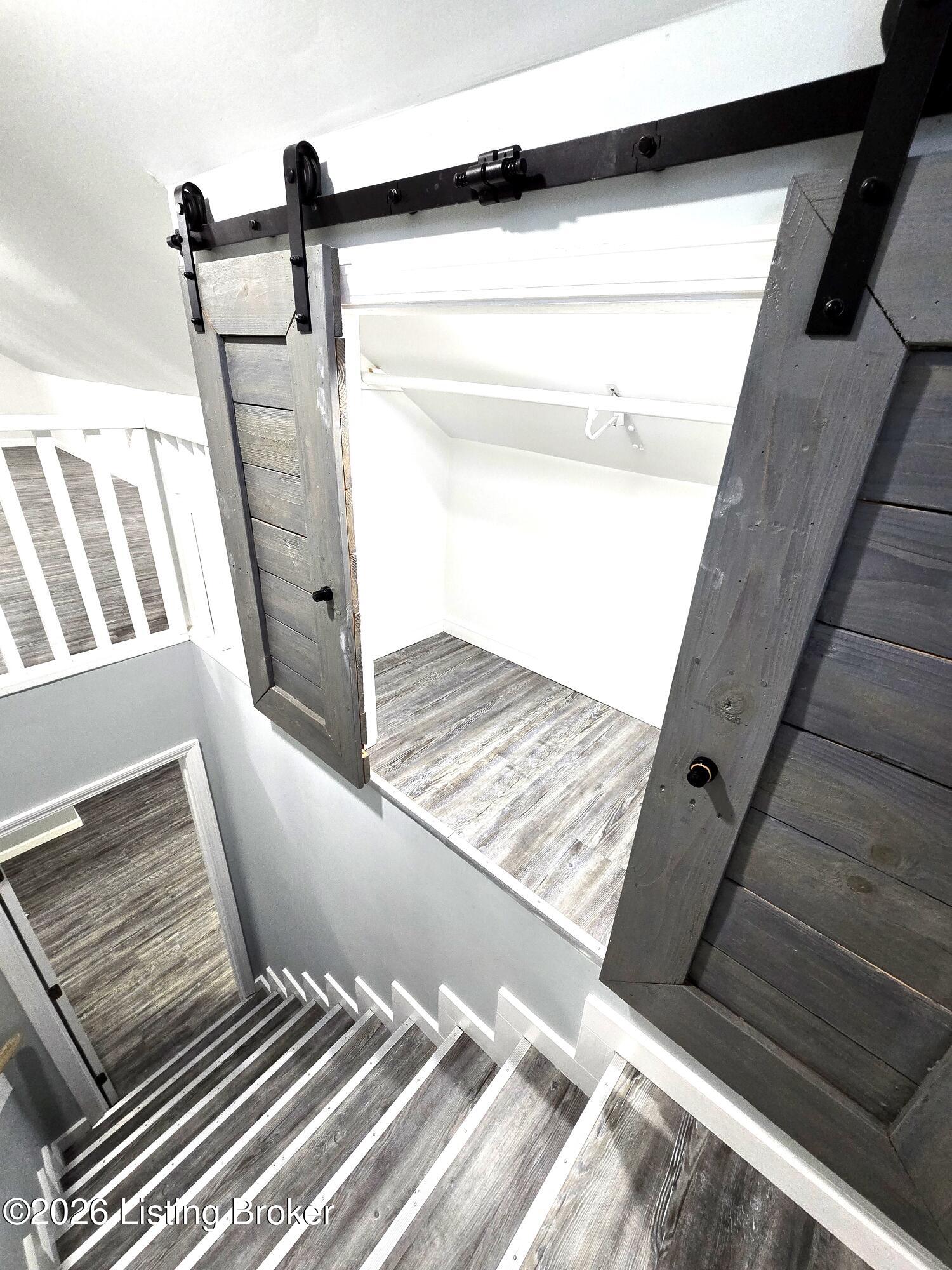 1209 Bicknell Ave Property Photo 33