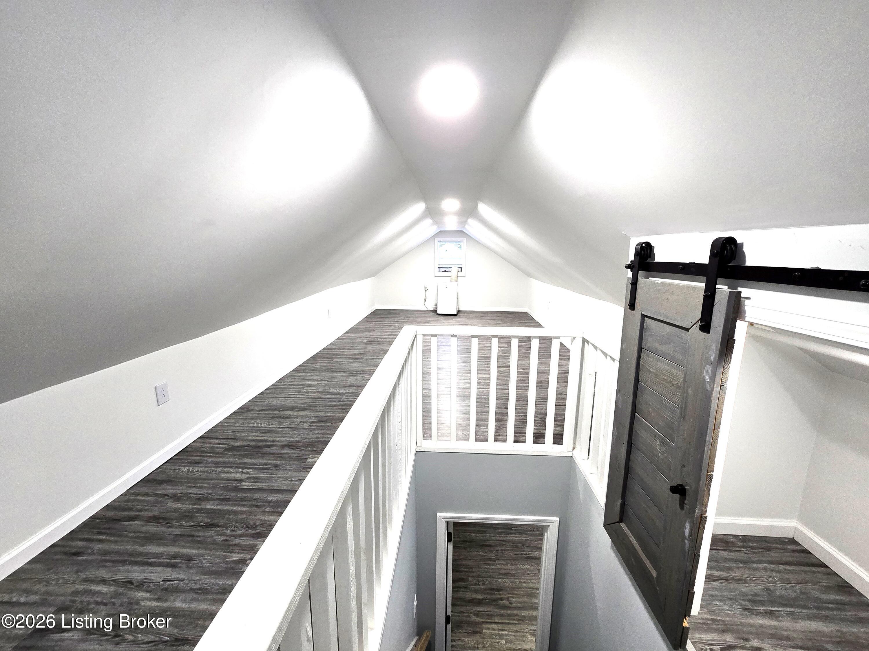 1209 Bicknell Ave Property Photo 35