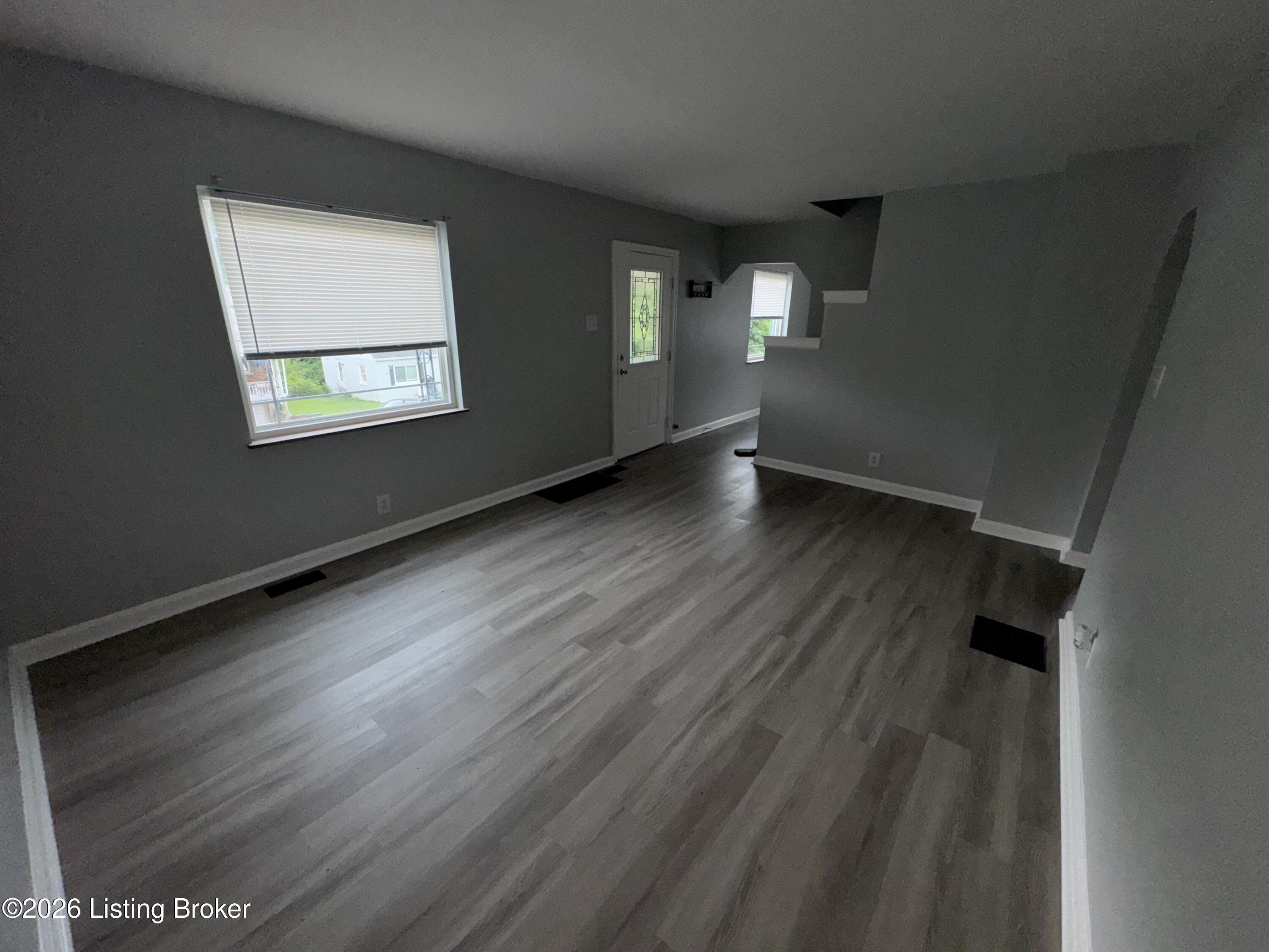 357 Riddle Pl Property Photo 5