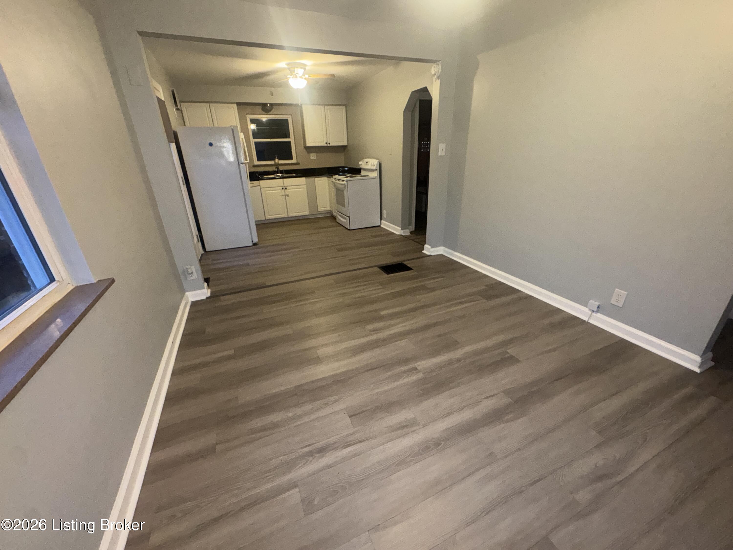 357 Riddle Pl Property Photo 6