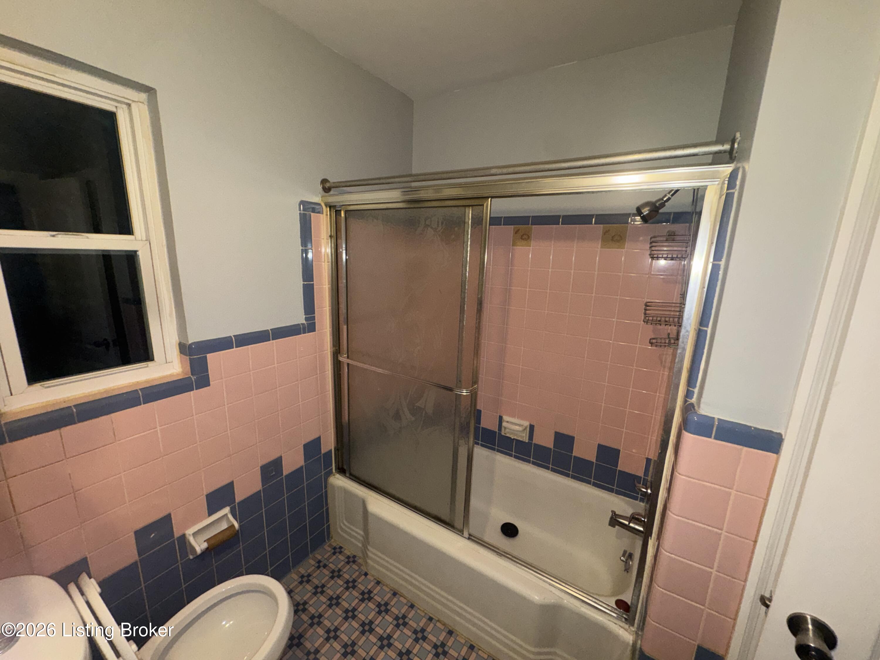 357 Riddle Pl Property Photo 14