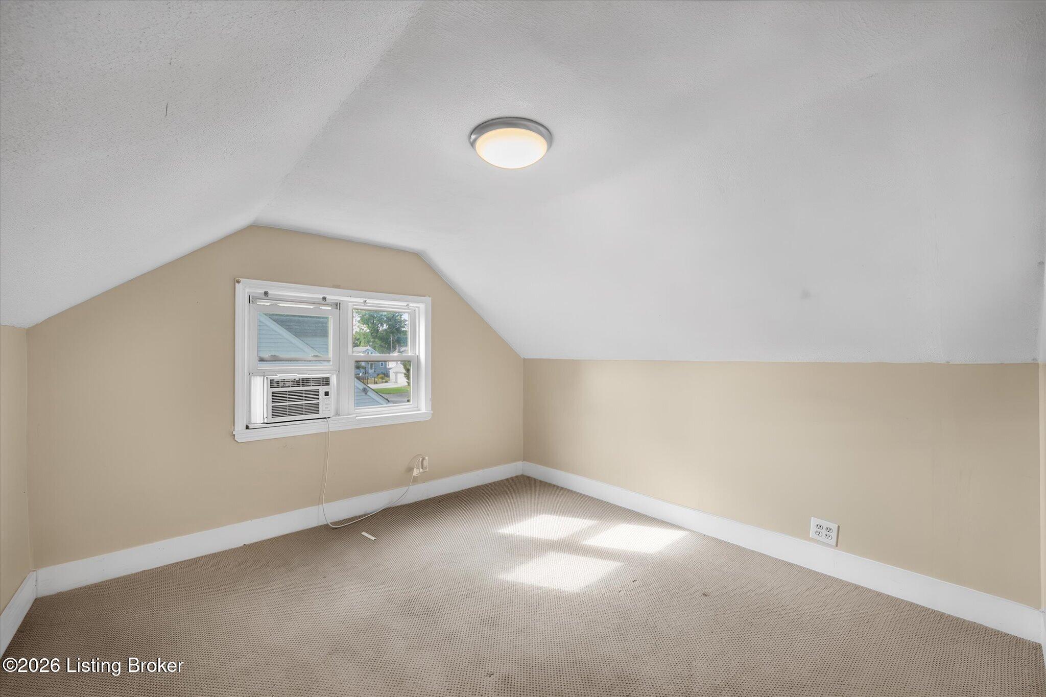2603 Parklawn Dr Property Photo 10