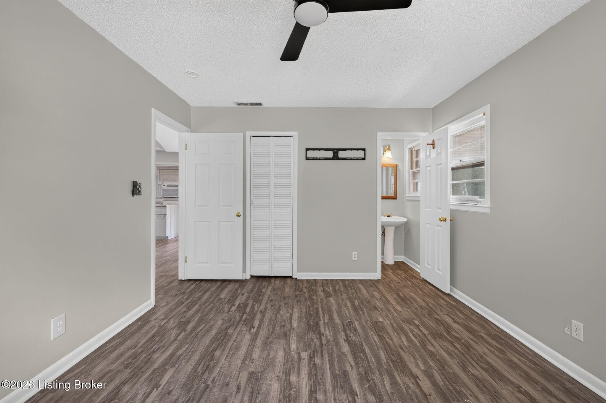 9221 Aristides Dr Property Photo 12