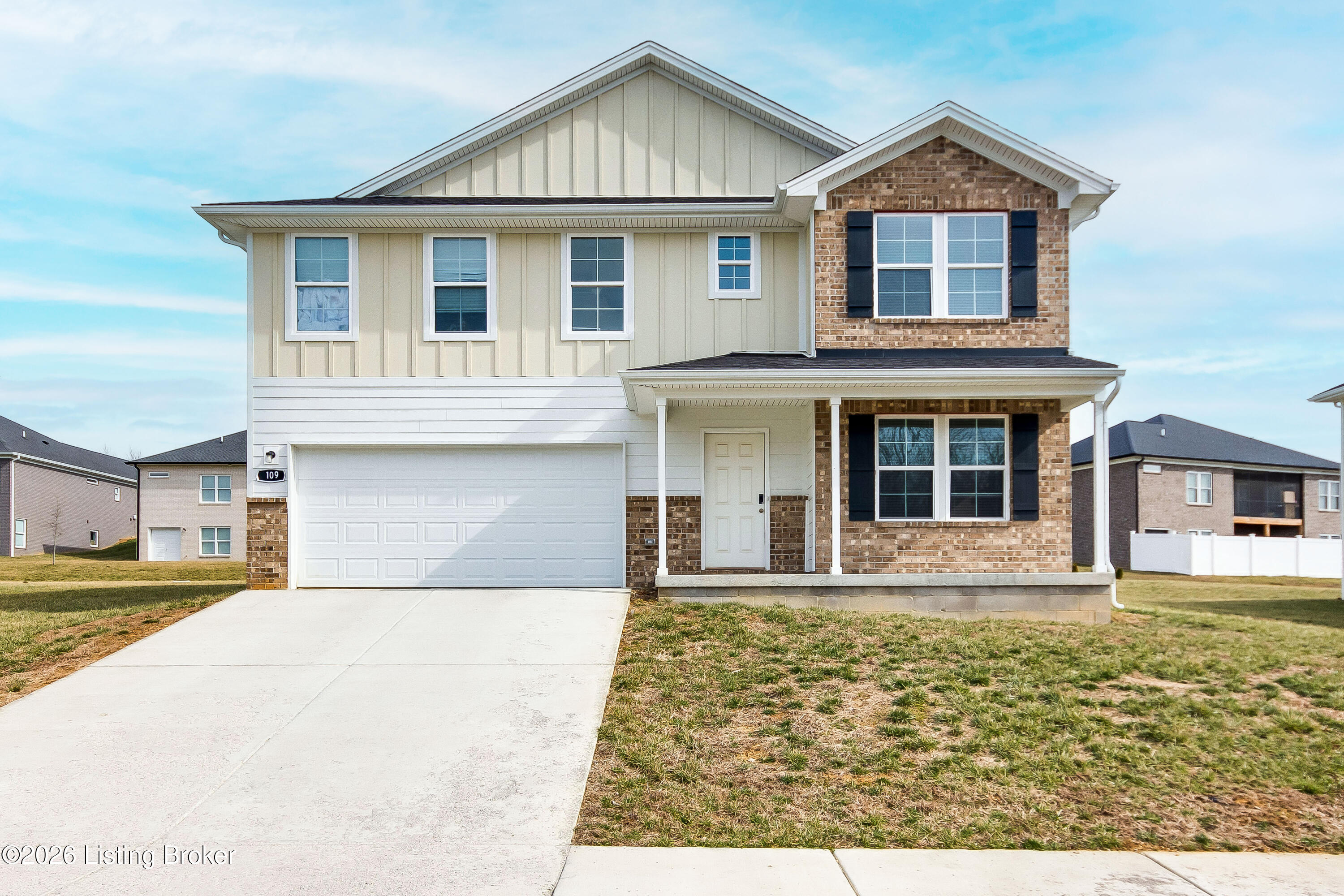 109 Elegance Way Property Photo 1