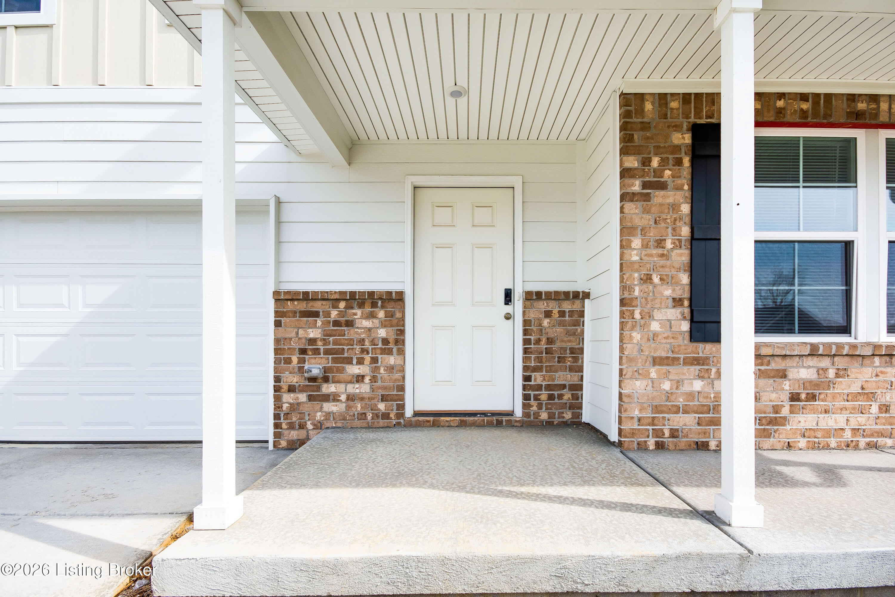 109 Elegance Way Property Photo 10