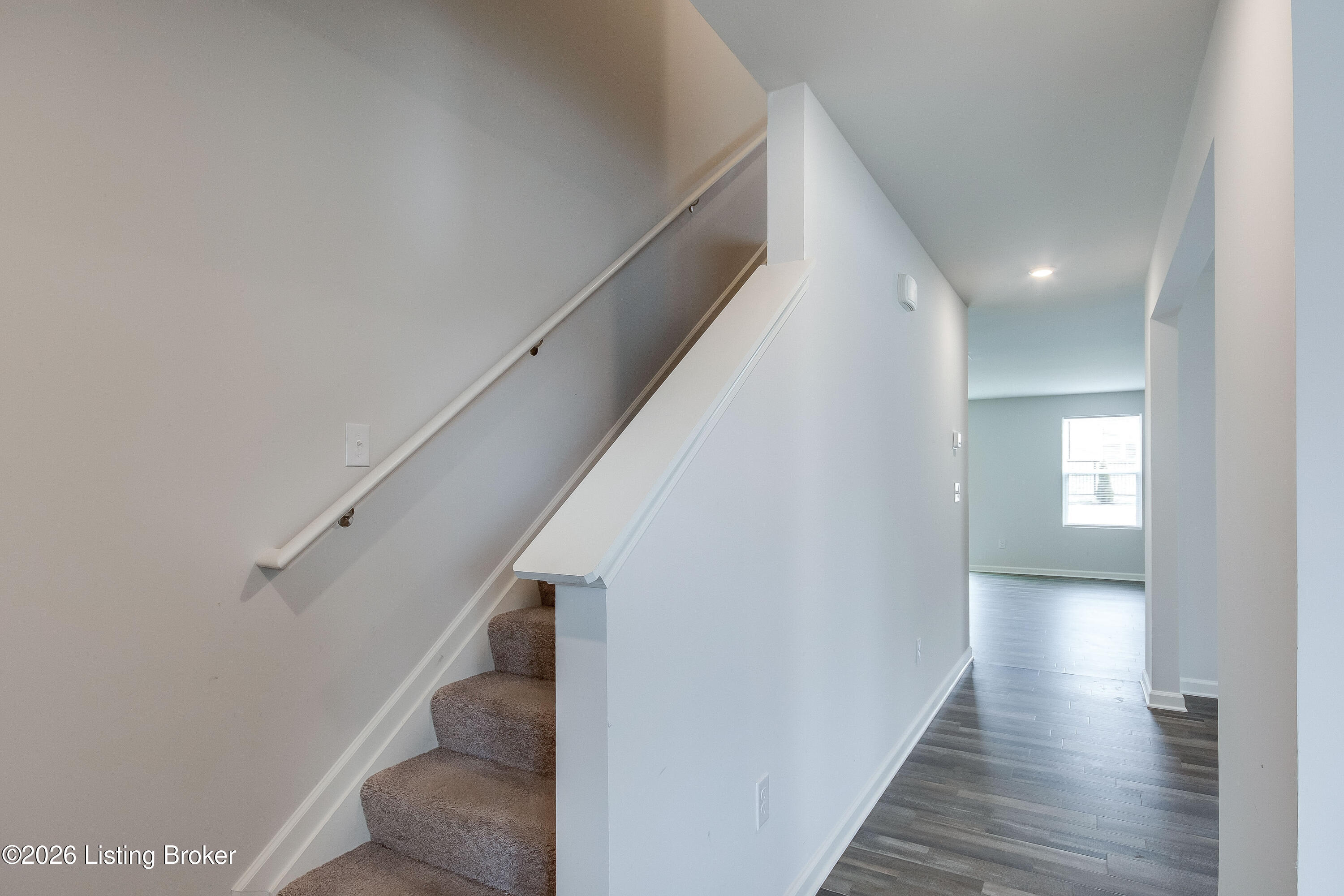 109 Elegance Way Property Photo 16