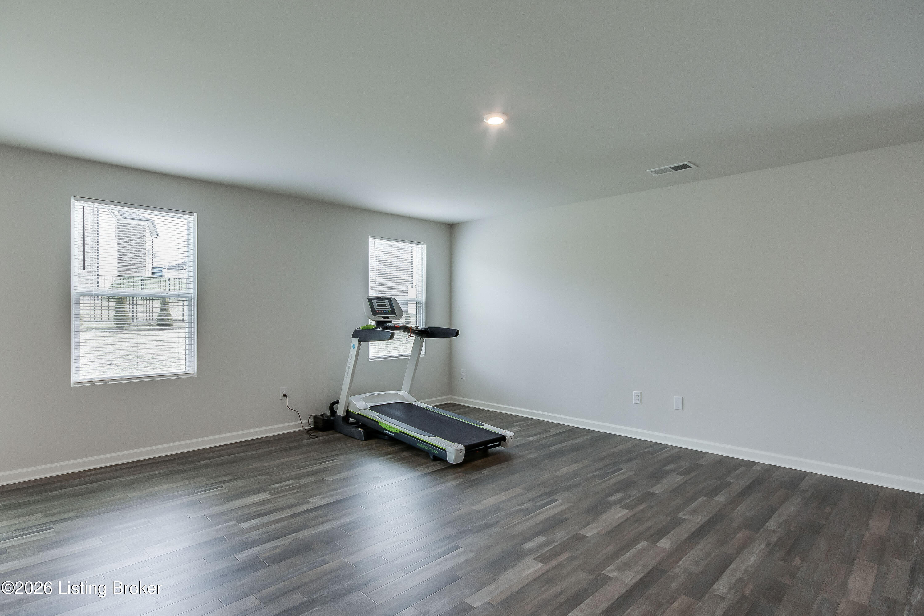 109 Elegance Way Property Photo 22