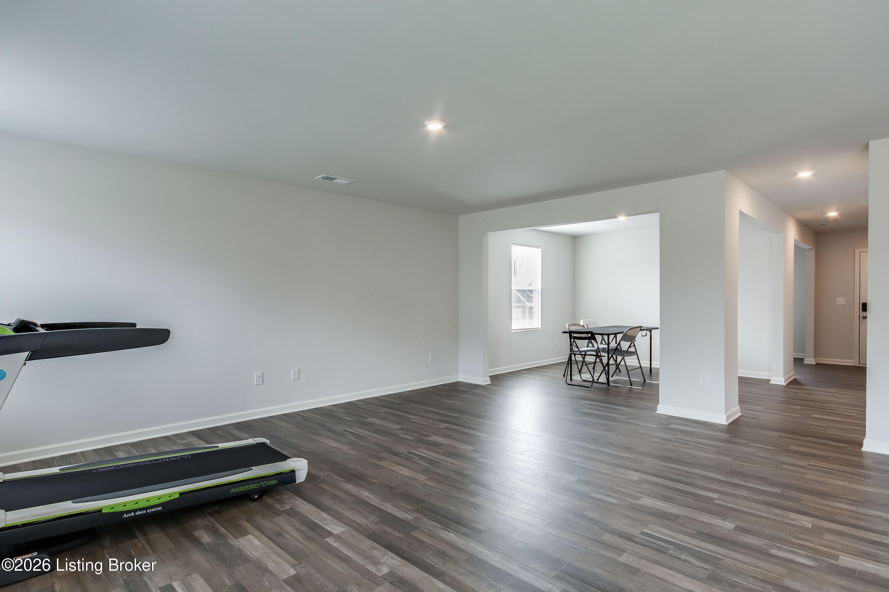 109 Elegance Way Property Photo 23