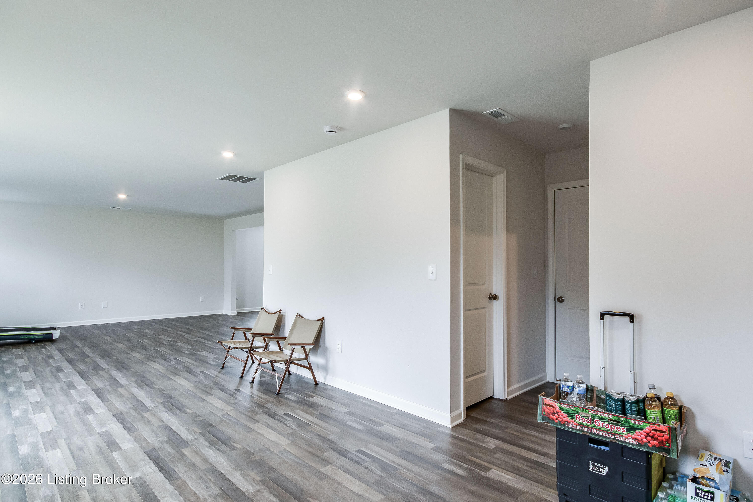 109 Elegance Way Property Photo 29