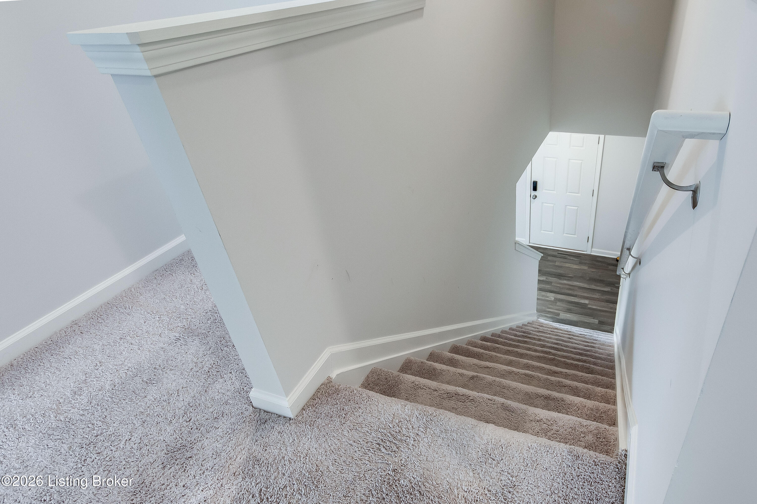 109 Elegance Way Property Photo 36