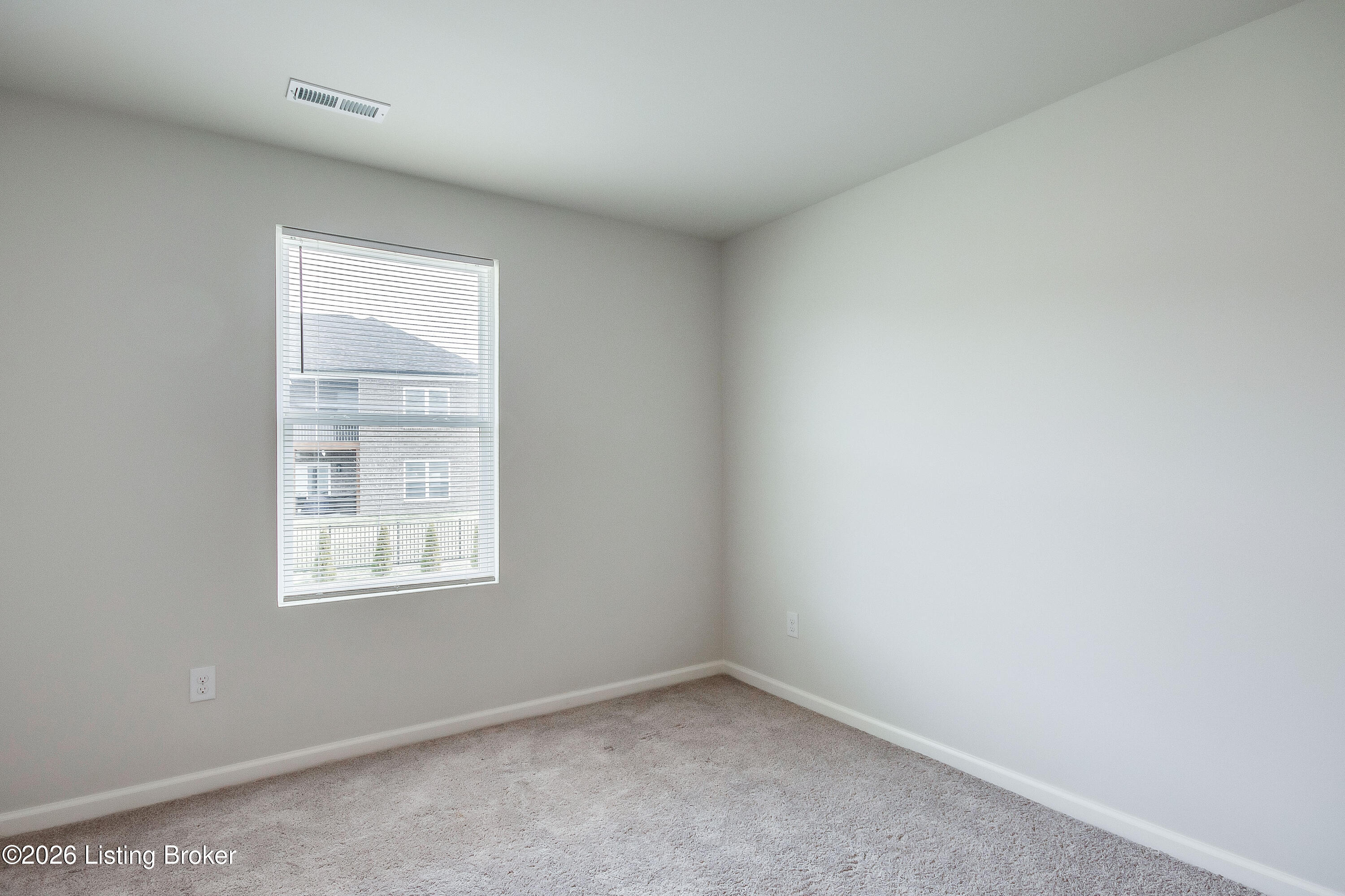 109 Elegance Way Property Photo 46