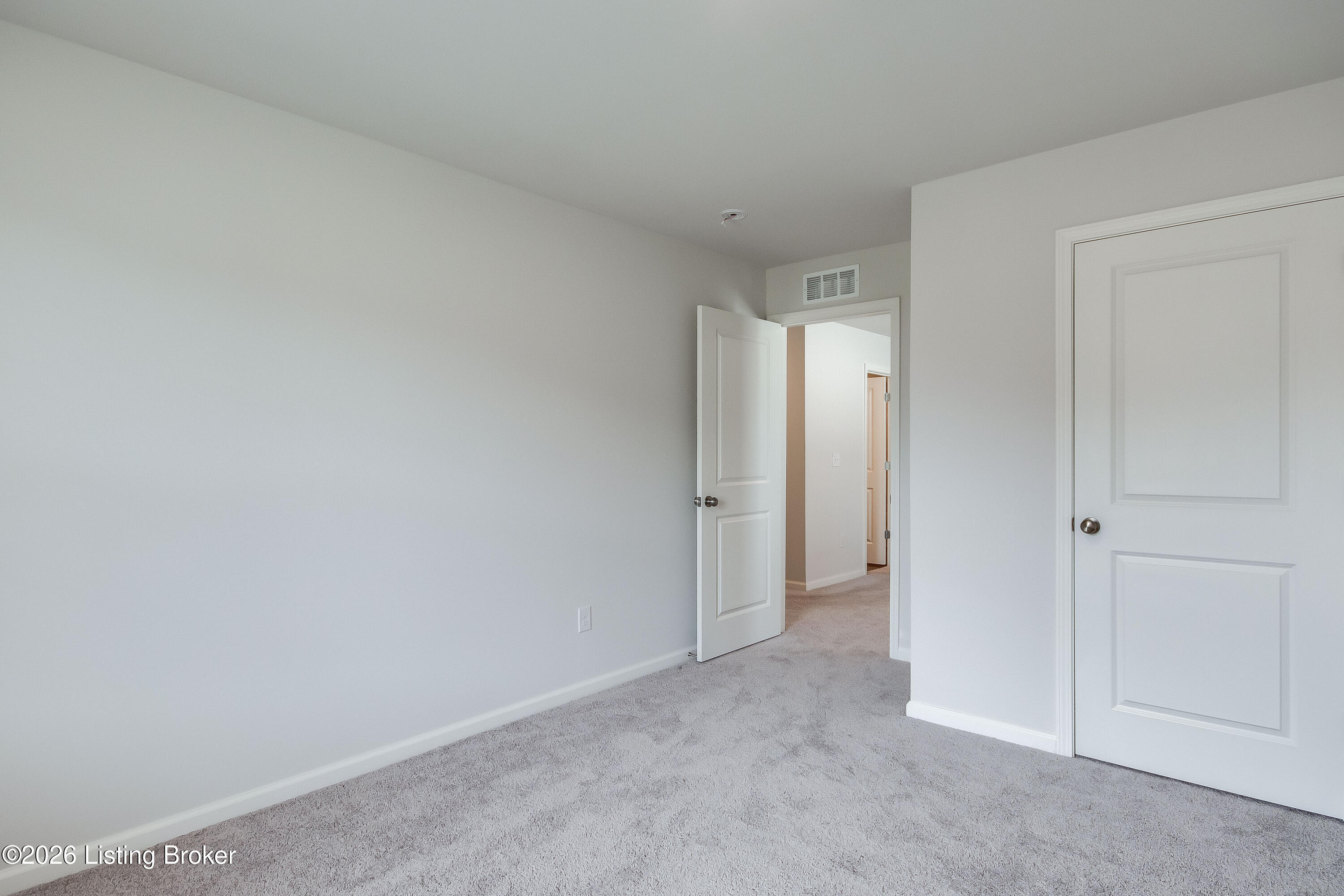 109 Elegance Way Property Photo 47