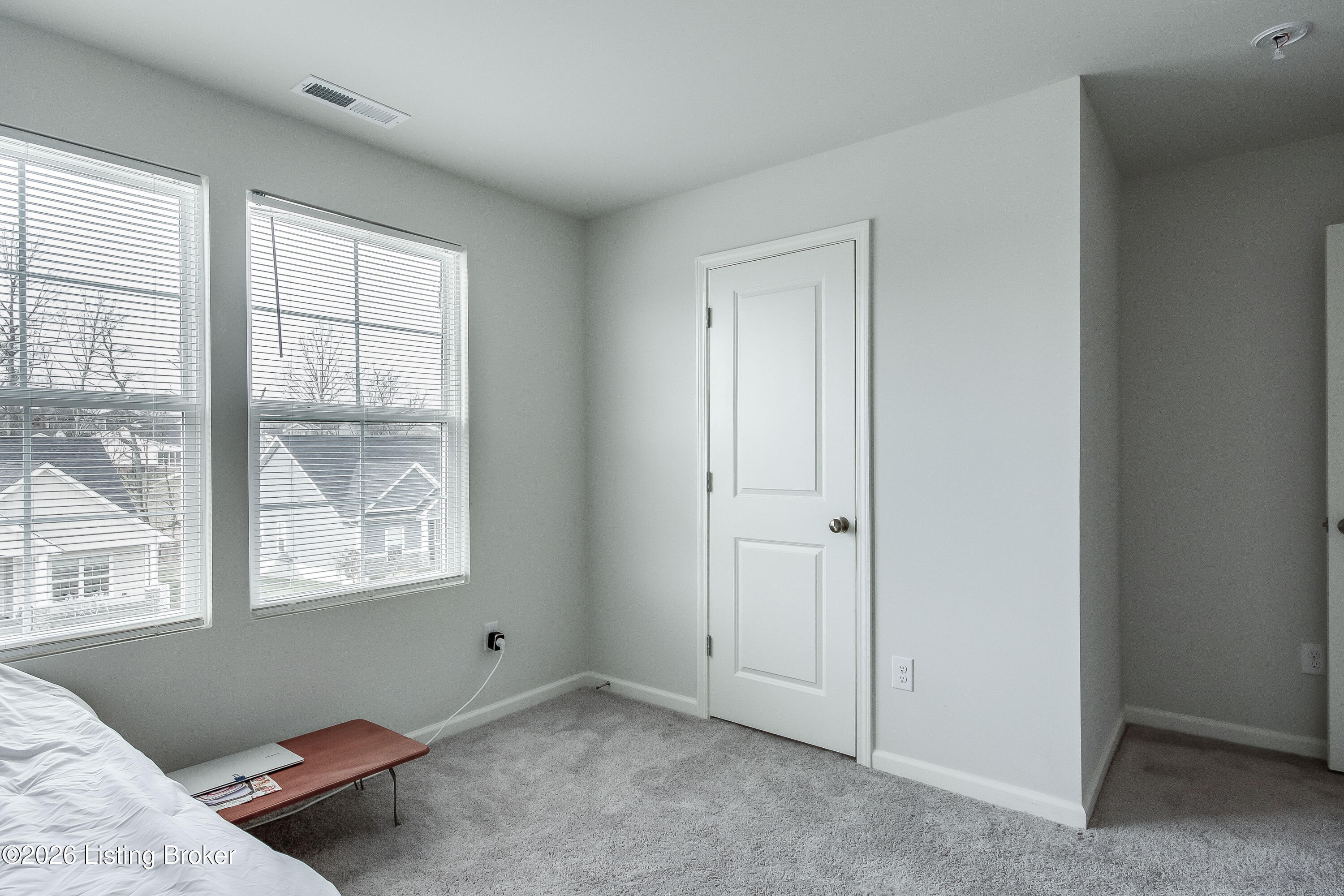 109 Elegance Way Property Photo 64