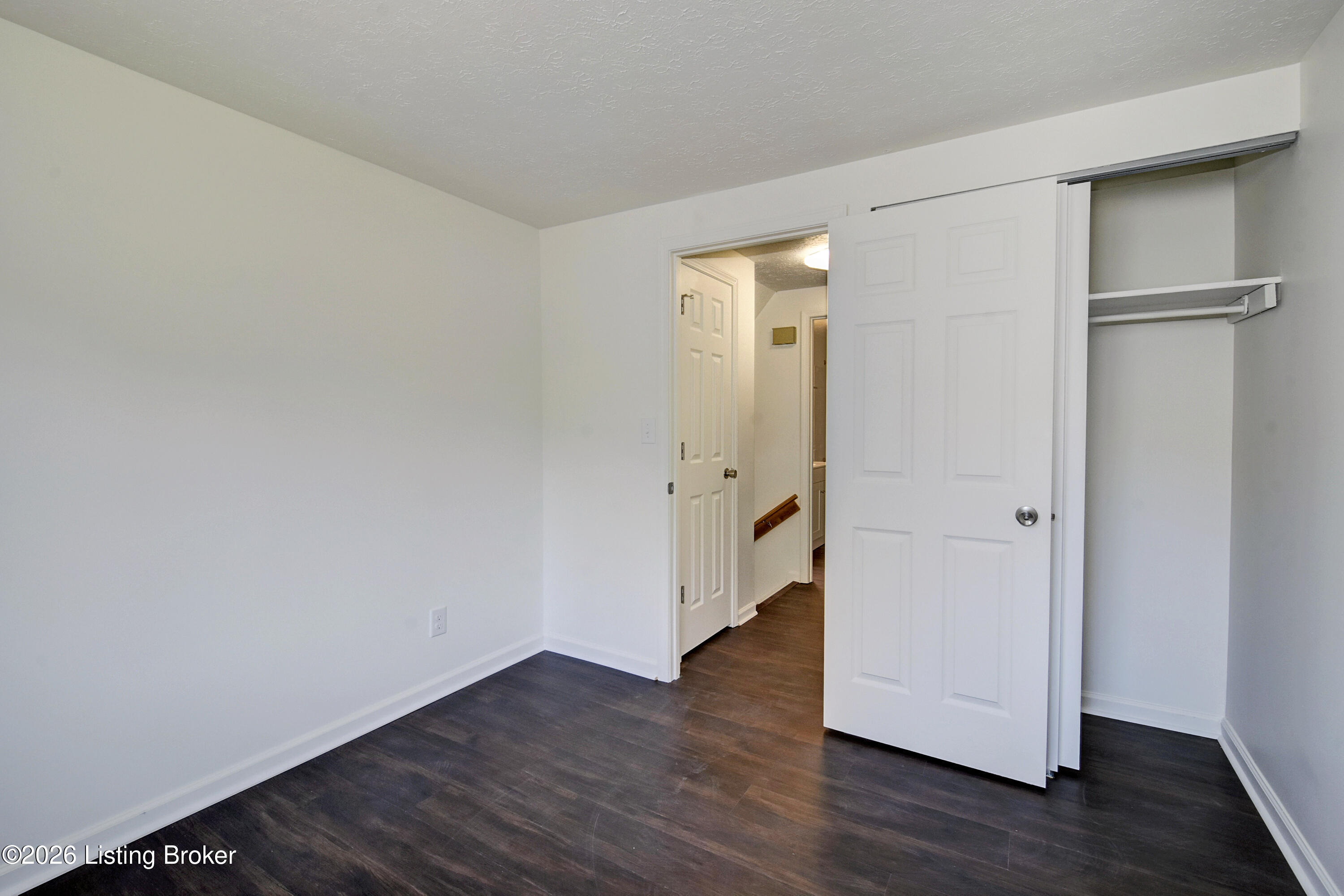9310 Plumwood Pl Property Photo 8
