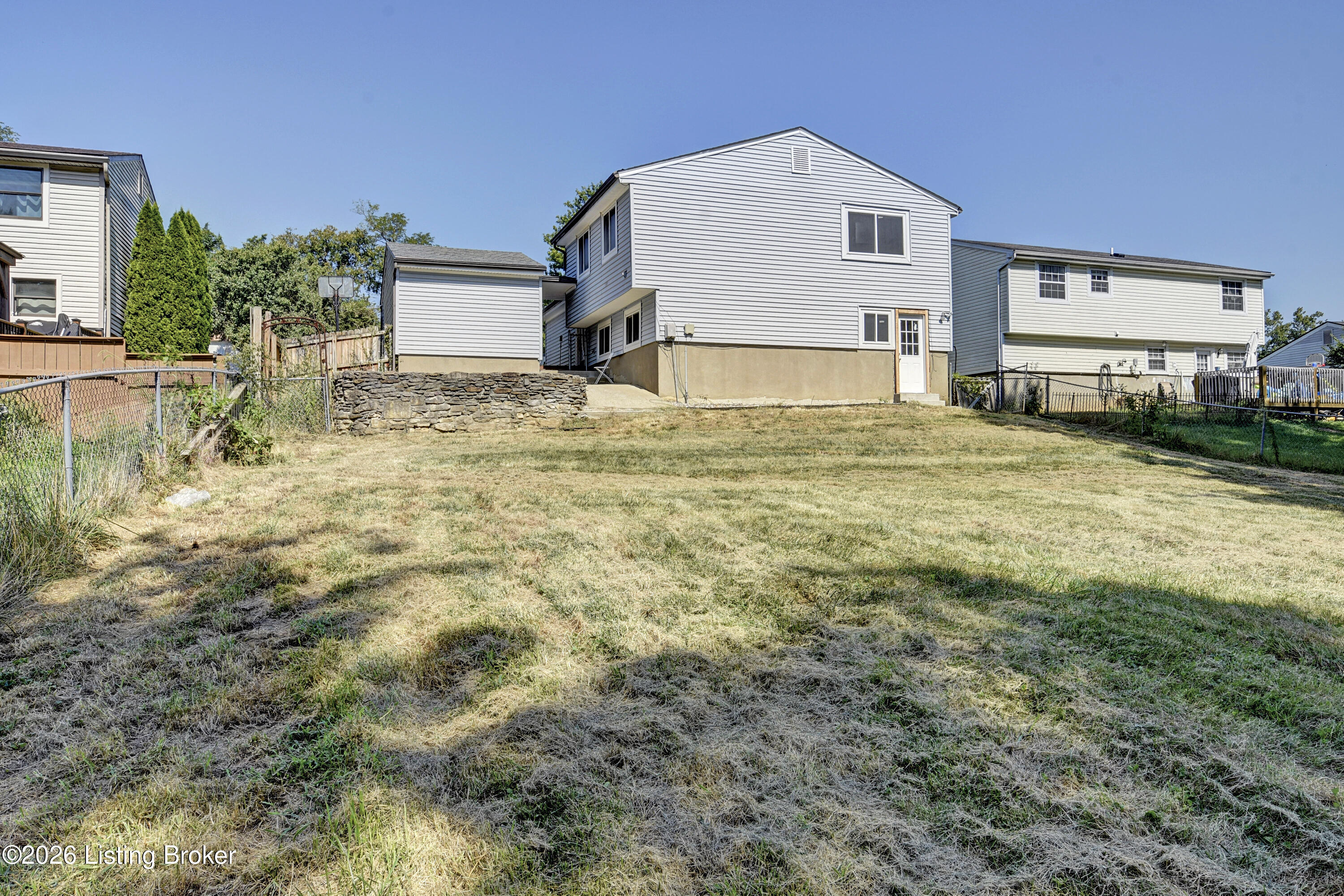 9310 Plumwood Pl Property Photo 18