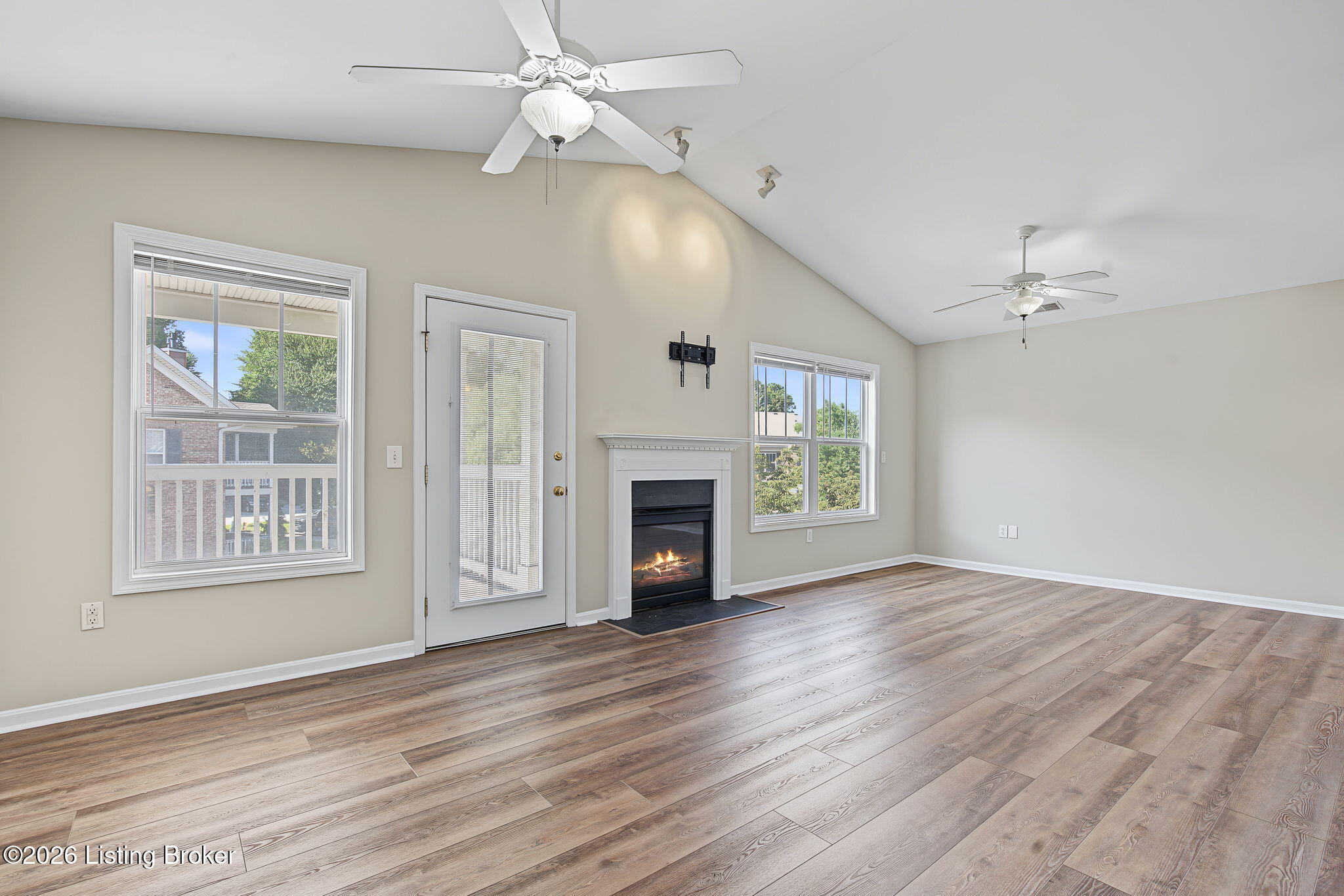 6517 Brook Bend Way 228 Property Photo 13